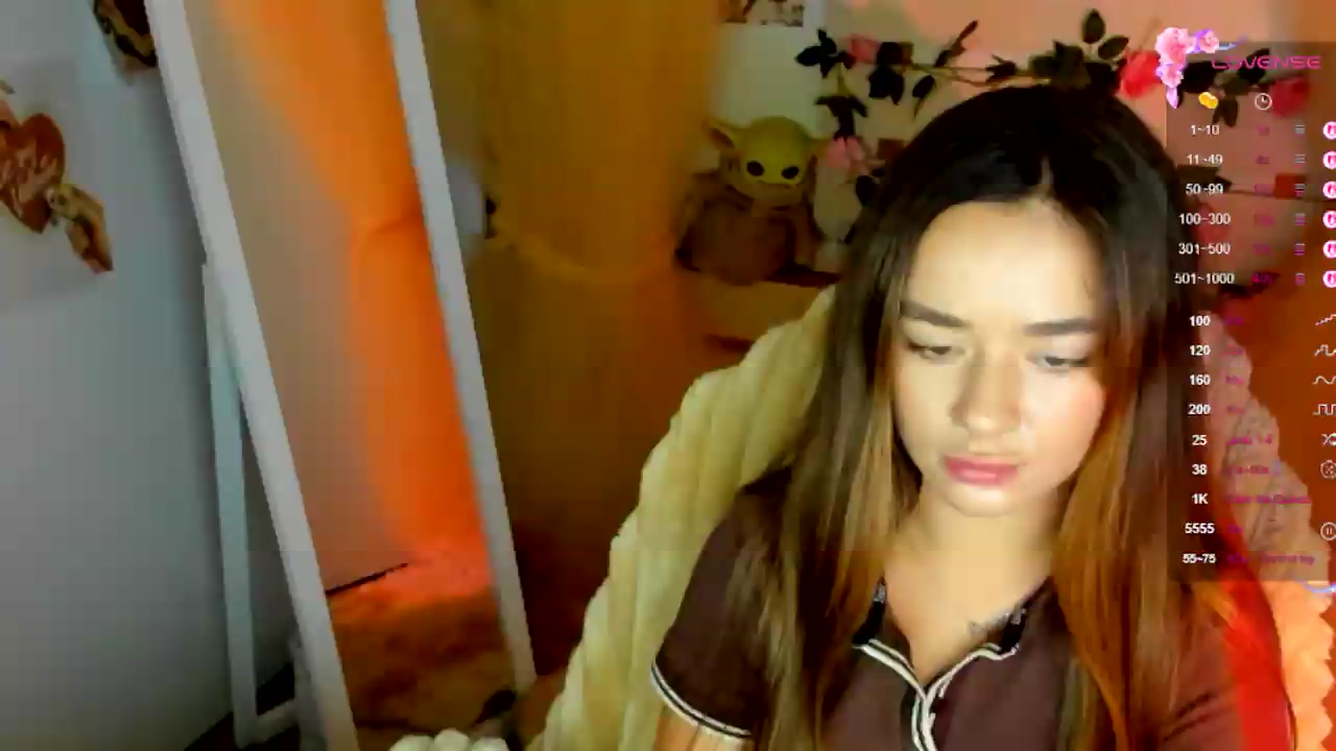 Gallery image thumbnail from KiraLove's myfreecams stream on, 07/04/2026, 11:38 image 11 of 20