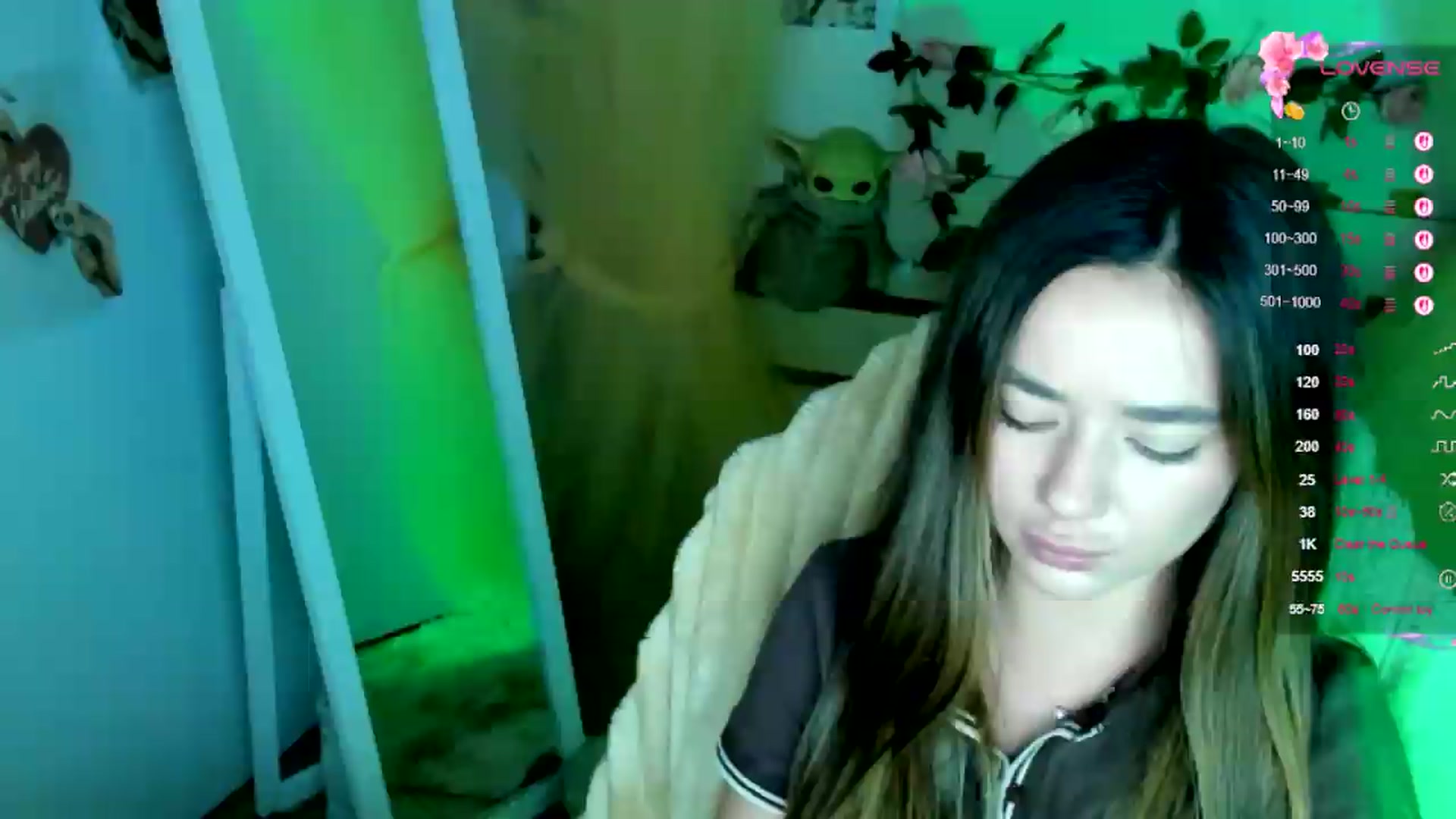 Gallery image thumbnail from KiraLove's myfreecams stream on, 07/04/2026, 11:38 image 20 of 20