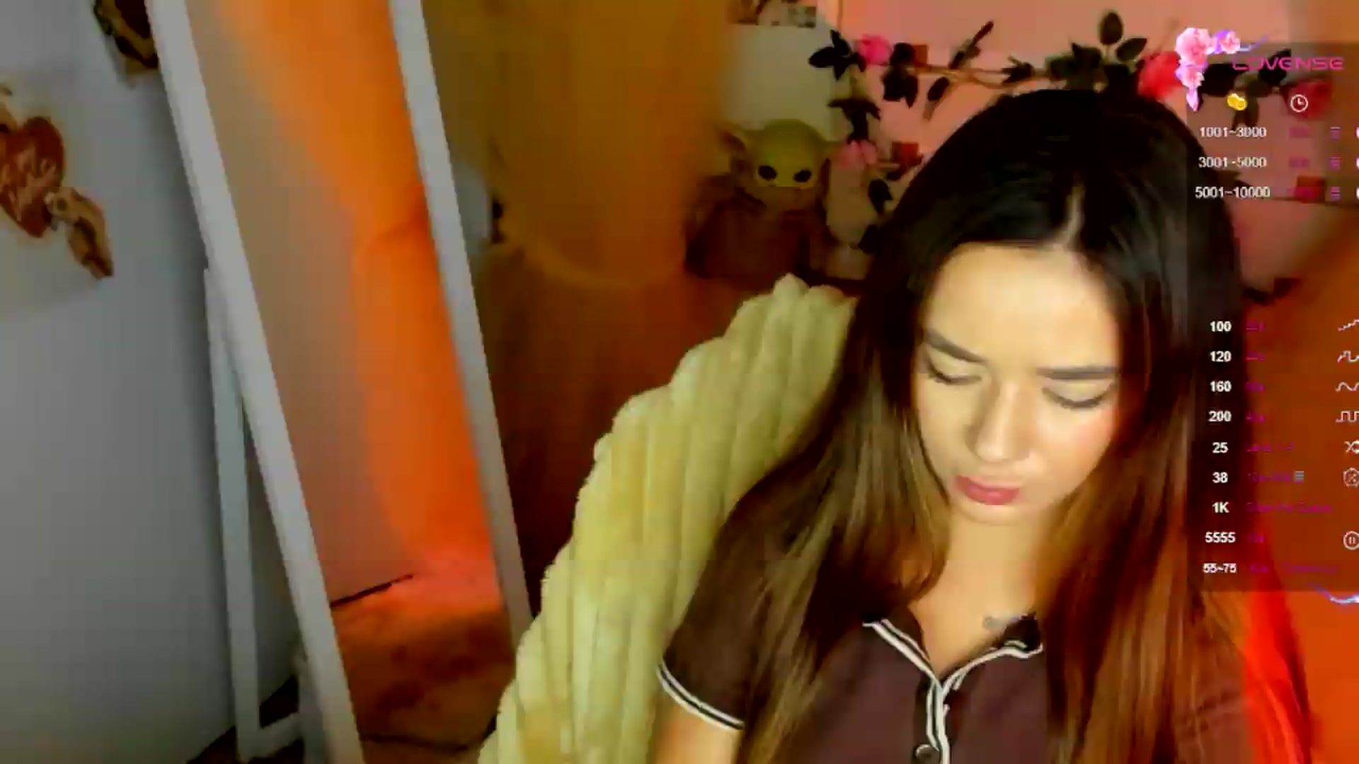 Gallery image thumbnail from KiraLove's myfreecams stream on, 07/04/2026, 11:38 image 1 of 20