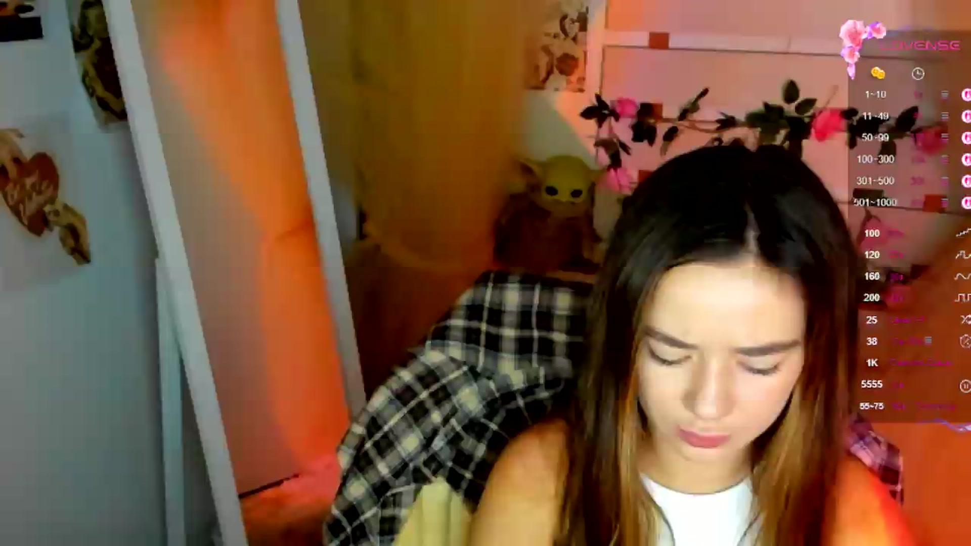 Gallery image thumbnail from KiraLove's myfreecams stream on, 07/05/2026, 07:36 image 1 of 20