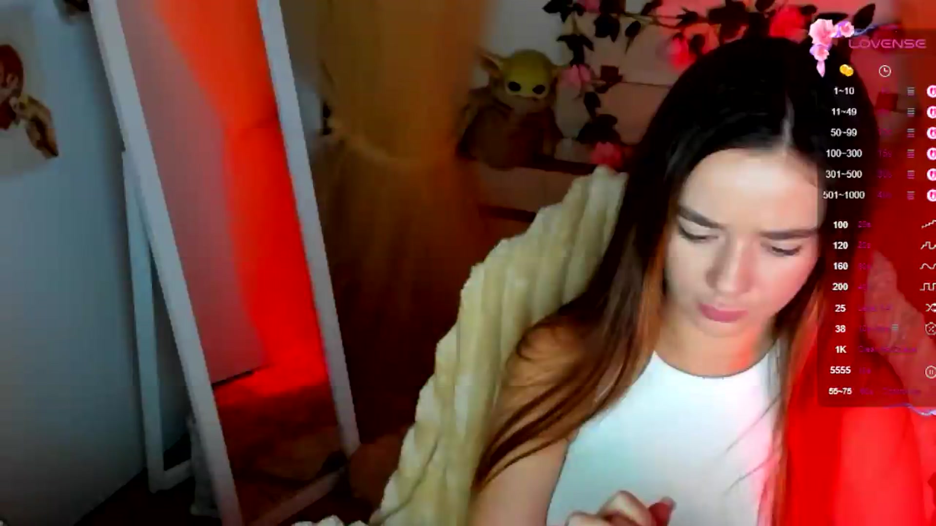 Gallery image thumbnail from KiraLove's myfreecams stream on, 07/05/2026, 09:16 image 9 of 20