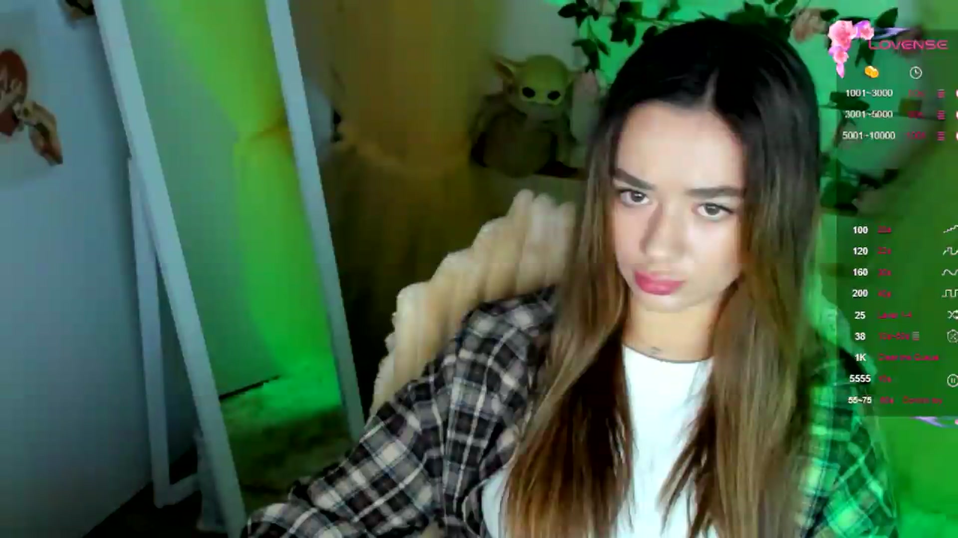Gallery image thumbnail from KiraLove's myfreecams stream on, 07/06/2026, 06:06 image 10 of 20