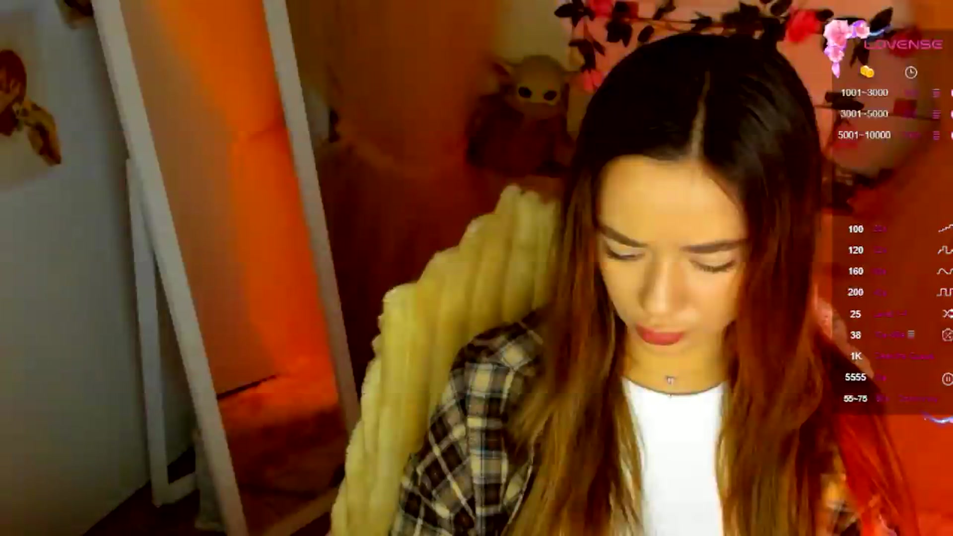 Gallery image thumbnail from KiraLove's myfreecams stream on, 07/06/2026, 06:06 image 13 of 20