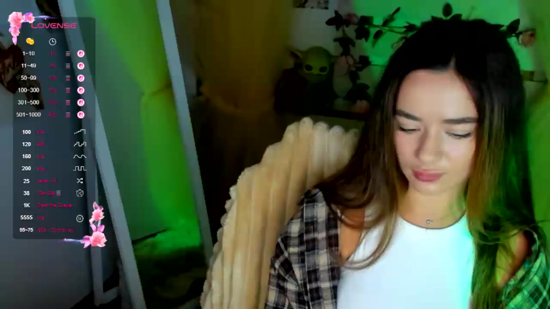 Gallery image thumbnail from KiraLove's myfreecams stream on, 07/06/2026, 07:48 image 18 of 20