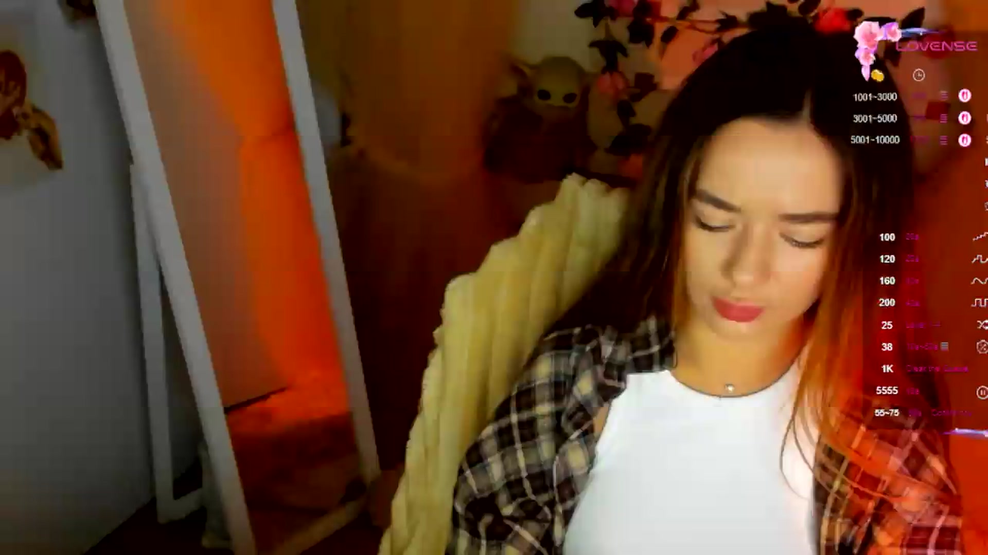 Gallery image thumbnail from KiraLove's myfreecams stream on, 07/06/2026, 07:48 image 2 of 20
