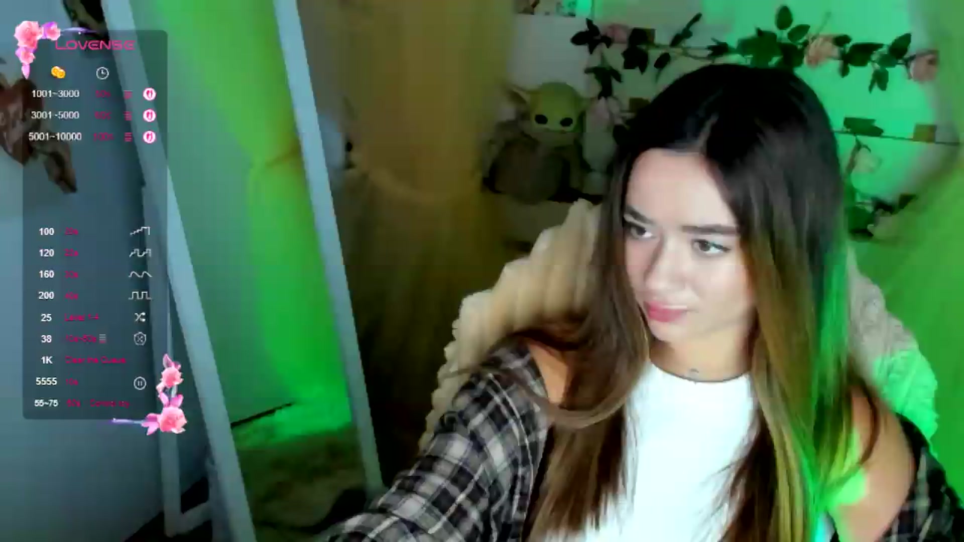 Gallery image thumbnail from KiraLove's myfreecams stream on, 07/06/2026, 07:48 image 9 of 20