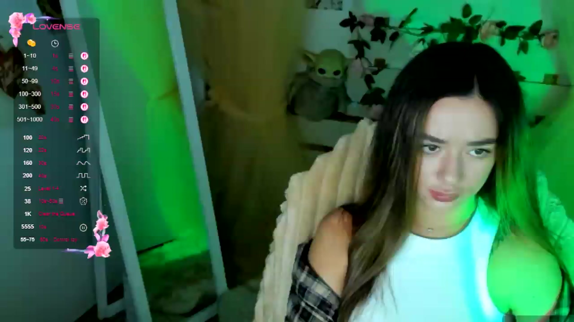 Gallery image thumbnail from KiraLove's myfreecams stream on, 07/06/2026, 07:48 image 13 of 20