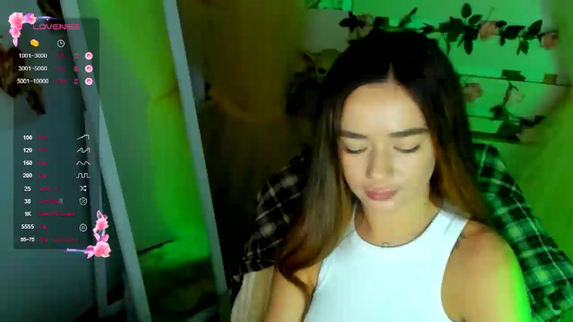 Gallery image thumbnail from KiraLove's myfreecams stream on, 07/06/2026, 09:21 image 5 of 20