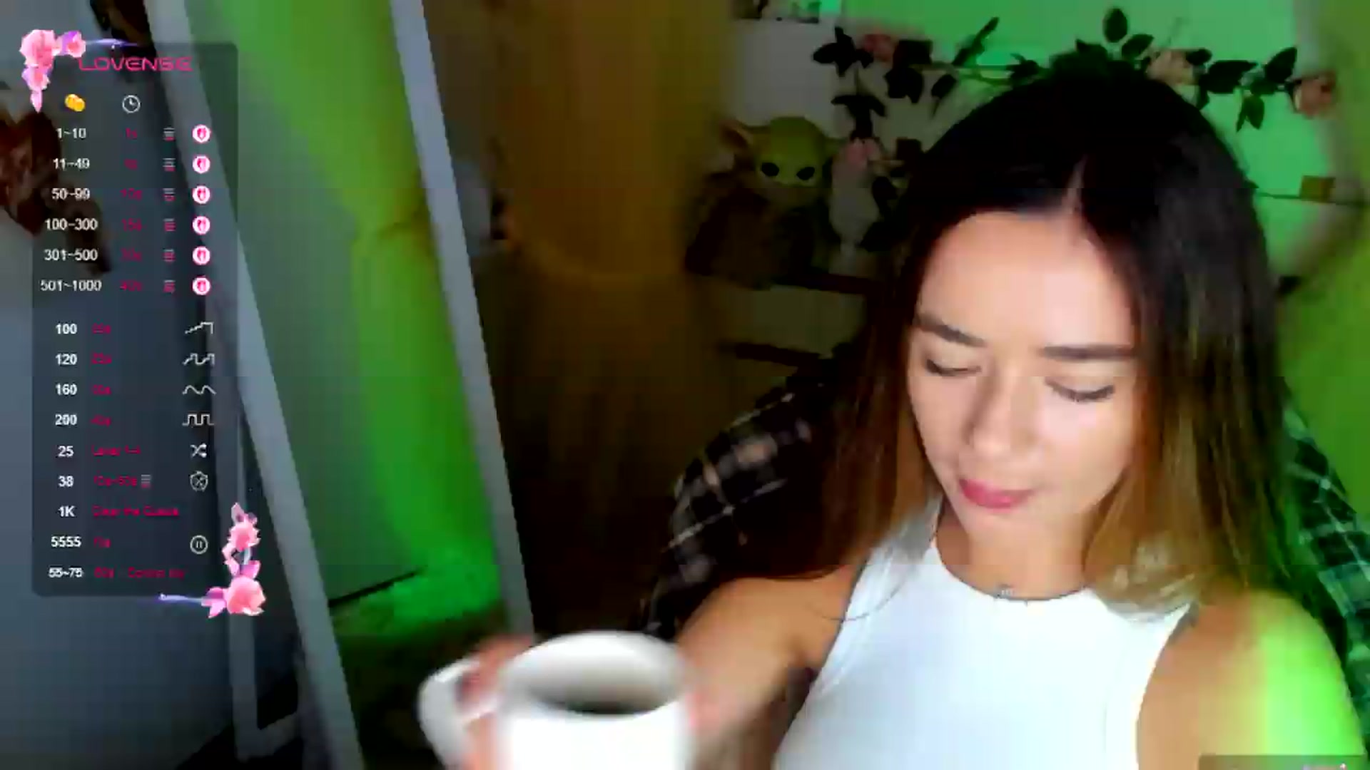 Gallery image thumbnail from KiraLove's myfreecams stream on, 07/06/2026, 09:21 image 3 of 20