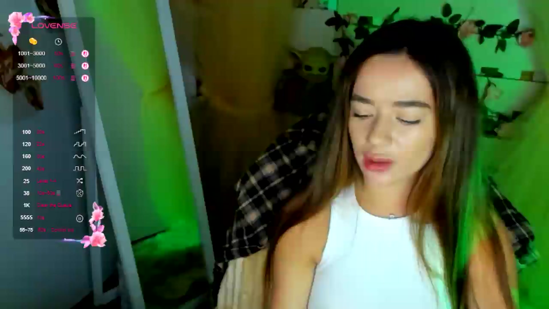 Gallery image thumbnail from KiraLove's myfreecams stream on, 07/06/2026, 09:21 image 4 of 20