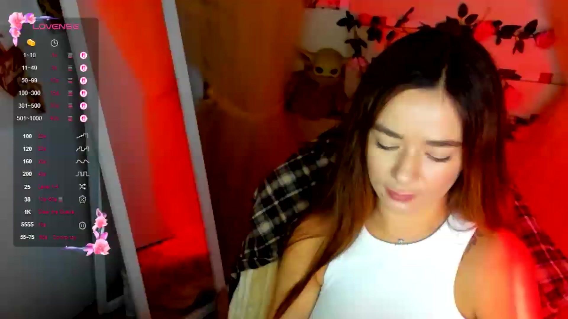 Gallery image thumbnail from KiraLove's myfreecams stream on, 07/06/2026, 09:21 image 7 of 20