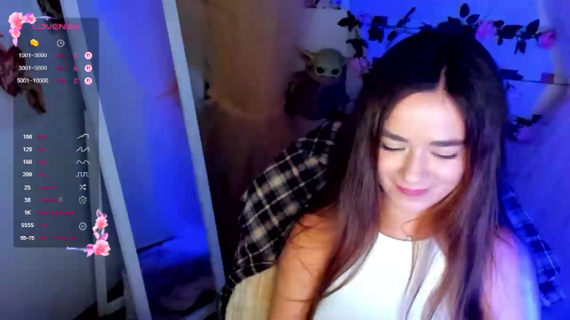 Gallery image thumbnail from KiraLove's myfreecams stream on, 07/06/2026, 09:21 image 11 of 20