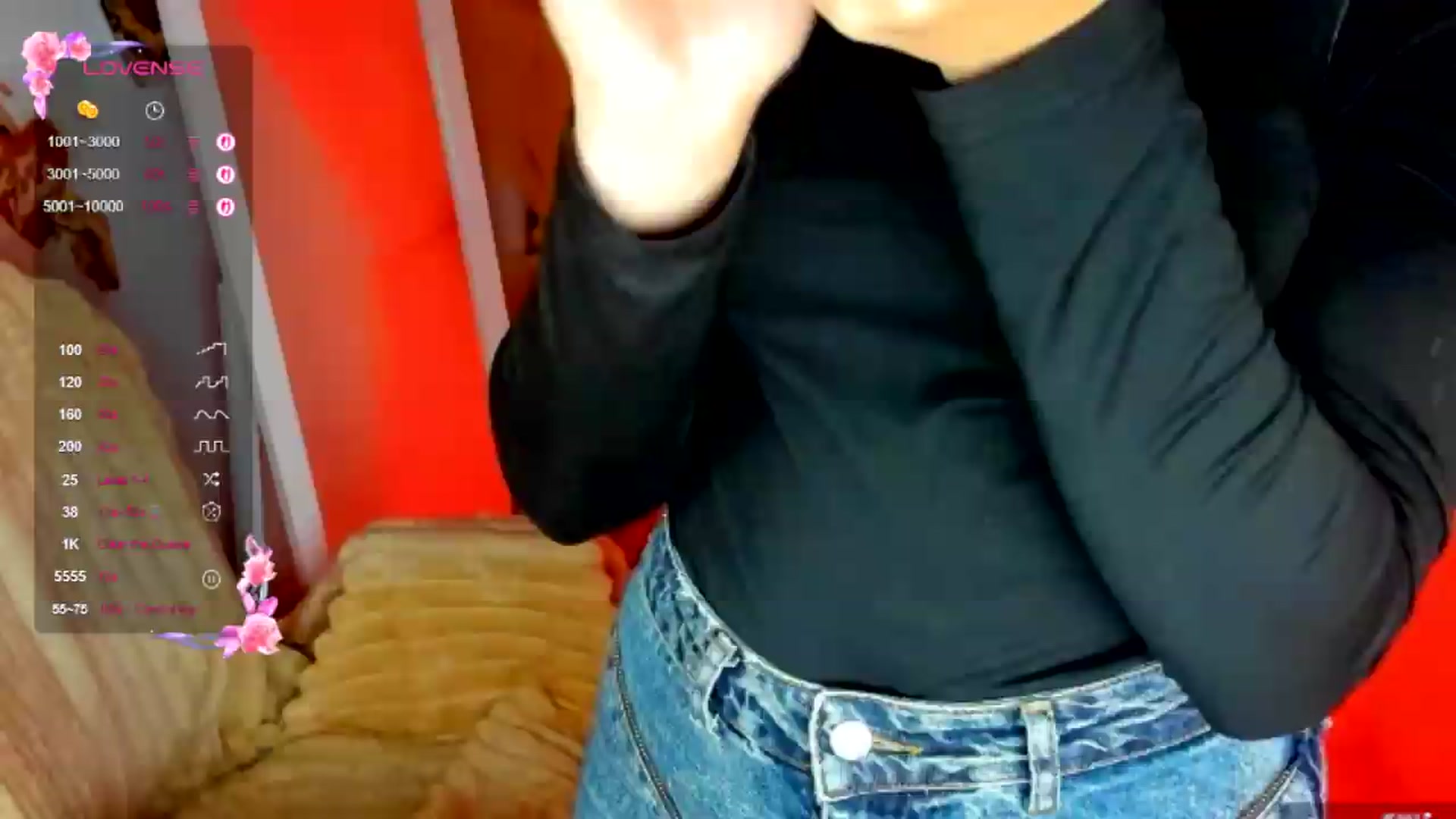 Gallery image thumbnail from KiraLove's myfreecams stream on, 07/07/2026, 09:31 image 16 of 20