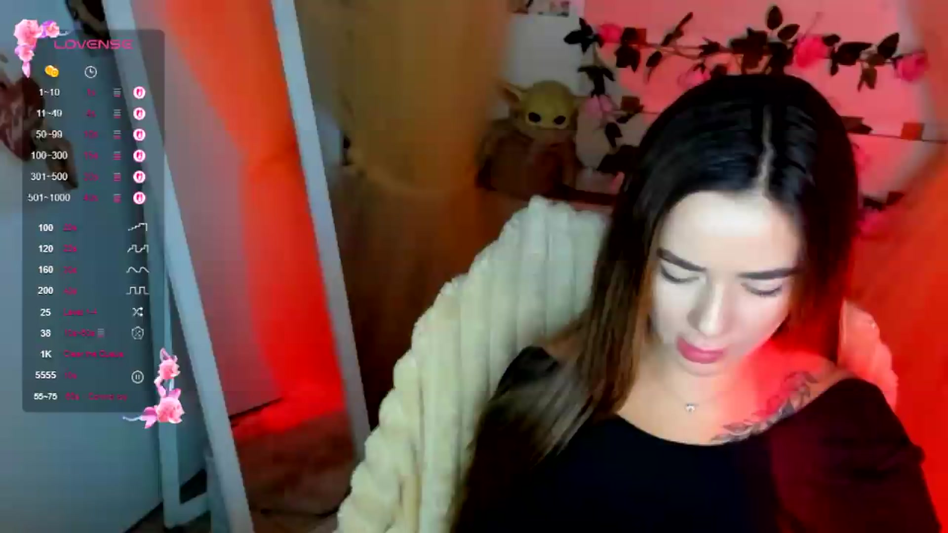 Gallery image thumbnail from KiraLove's myfreecams stream on, 07/07/2026, 09:31 image 1 of 20
