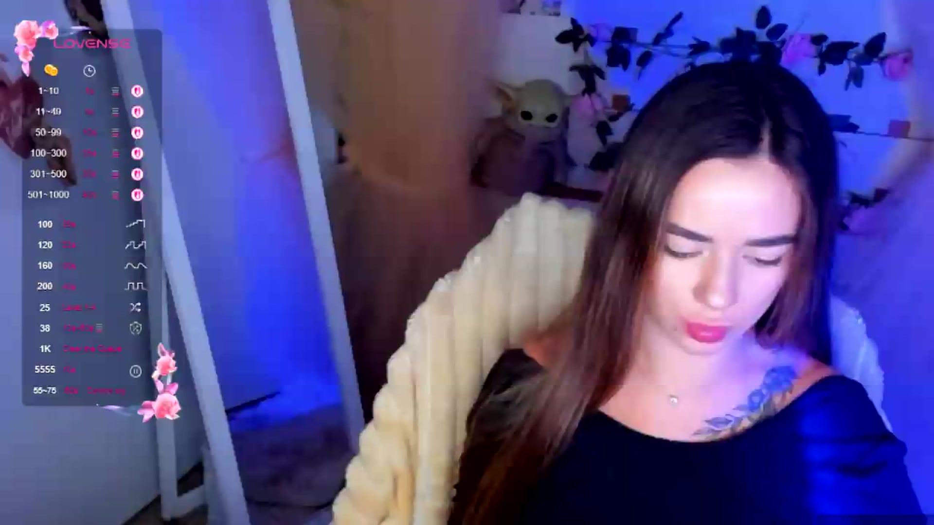 Gallery image thumbnail from KiraLove's myfreecams stream on, 07/07/2026, 09:31 image 2 of 20