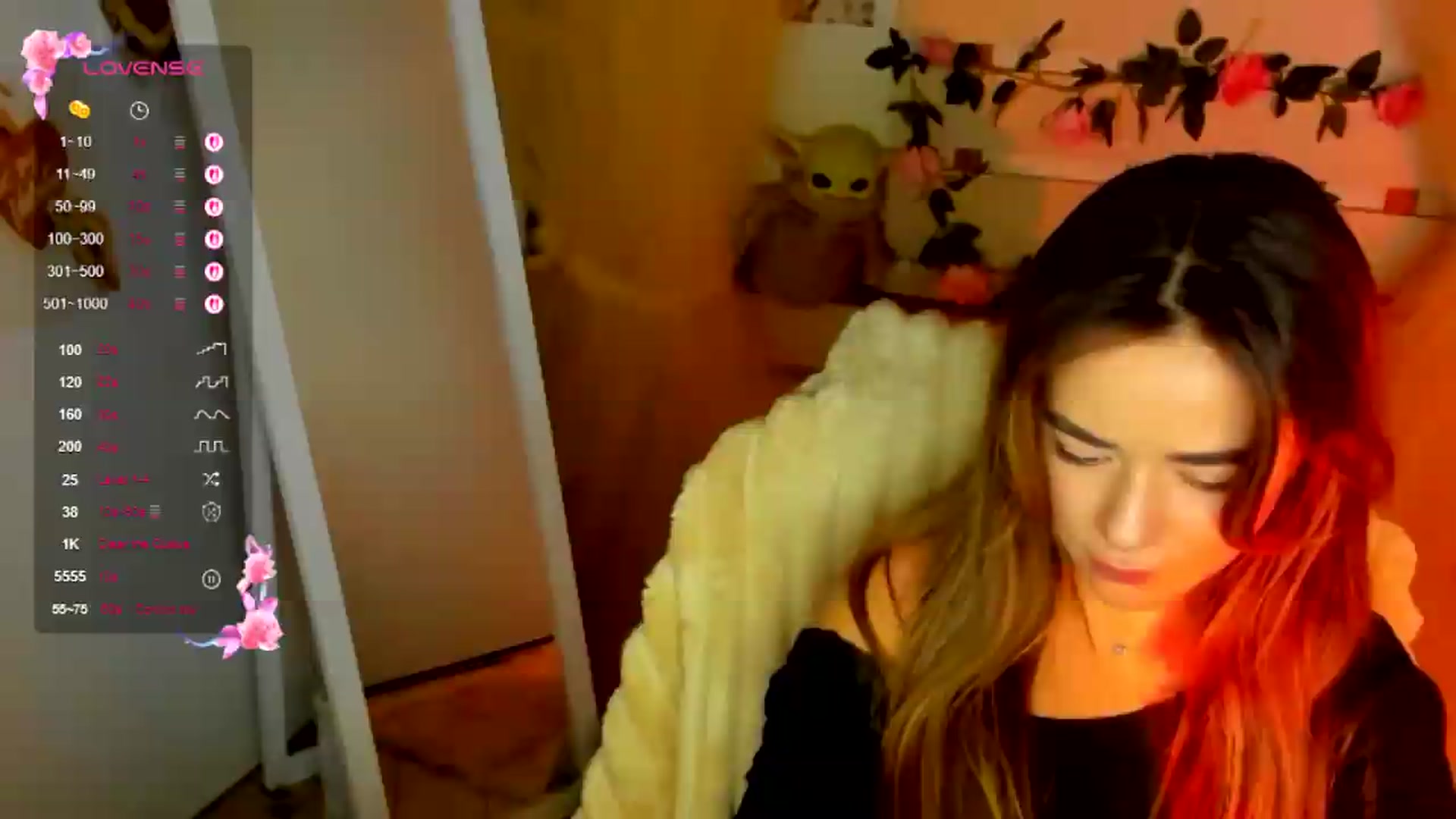 Gallery image thumbnail from KiraLove's myfreecams stream on, 07/07/2026, 11:43 image 9 of 20