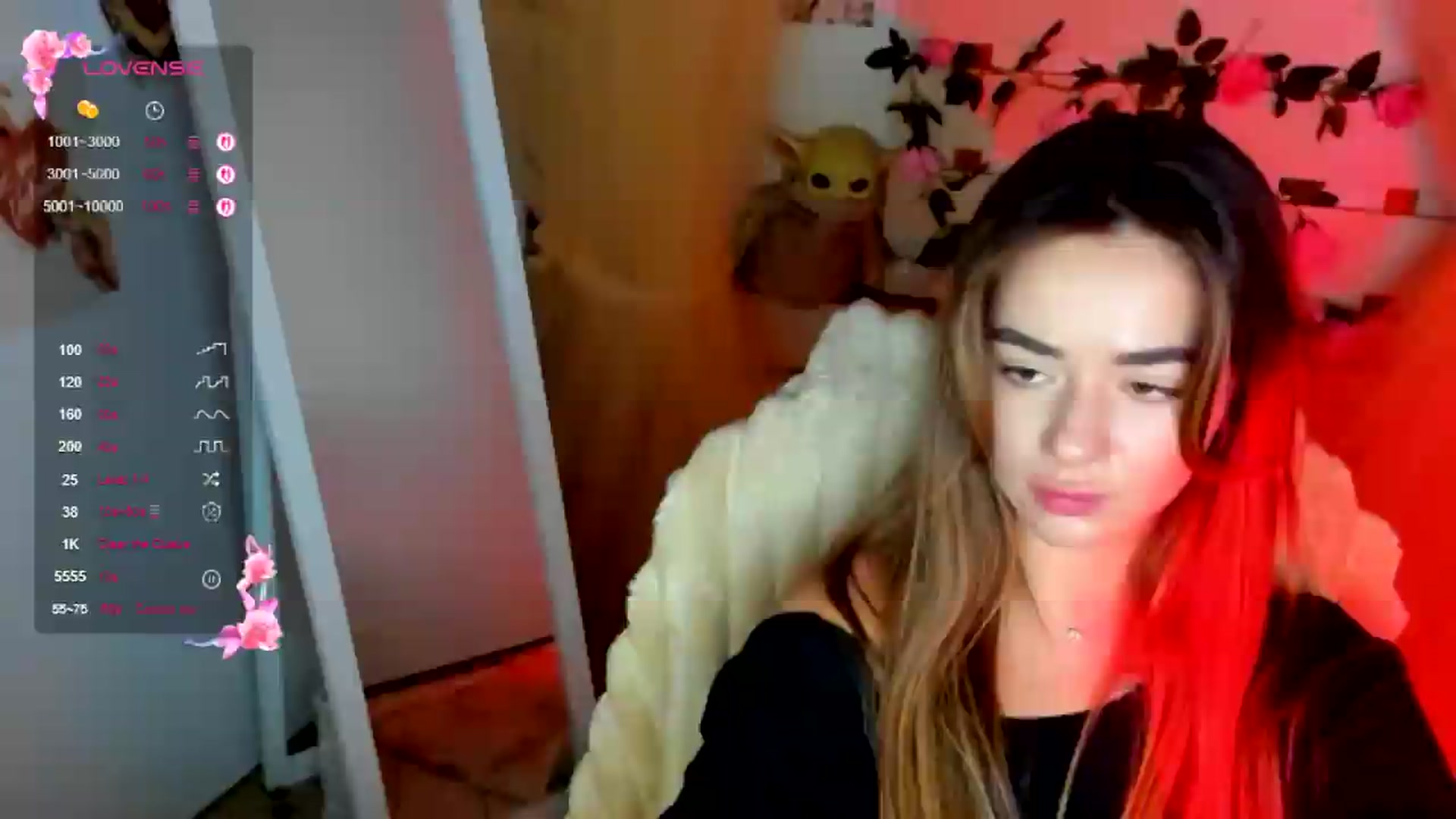 Gallery image thumbnail from KiraLove's myfreecams stream on, 07/07/2026, 11:43 image 13 of 20