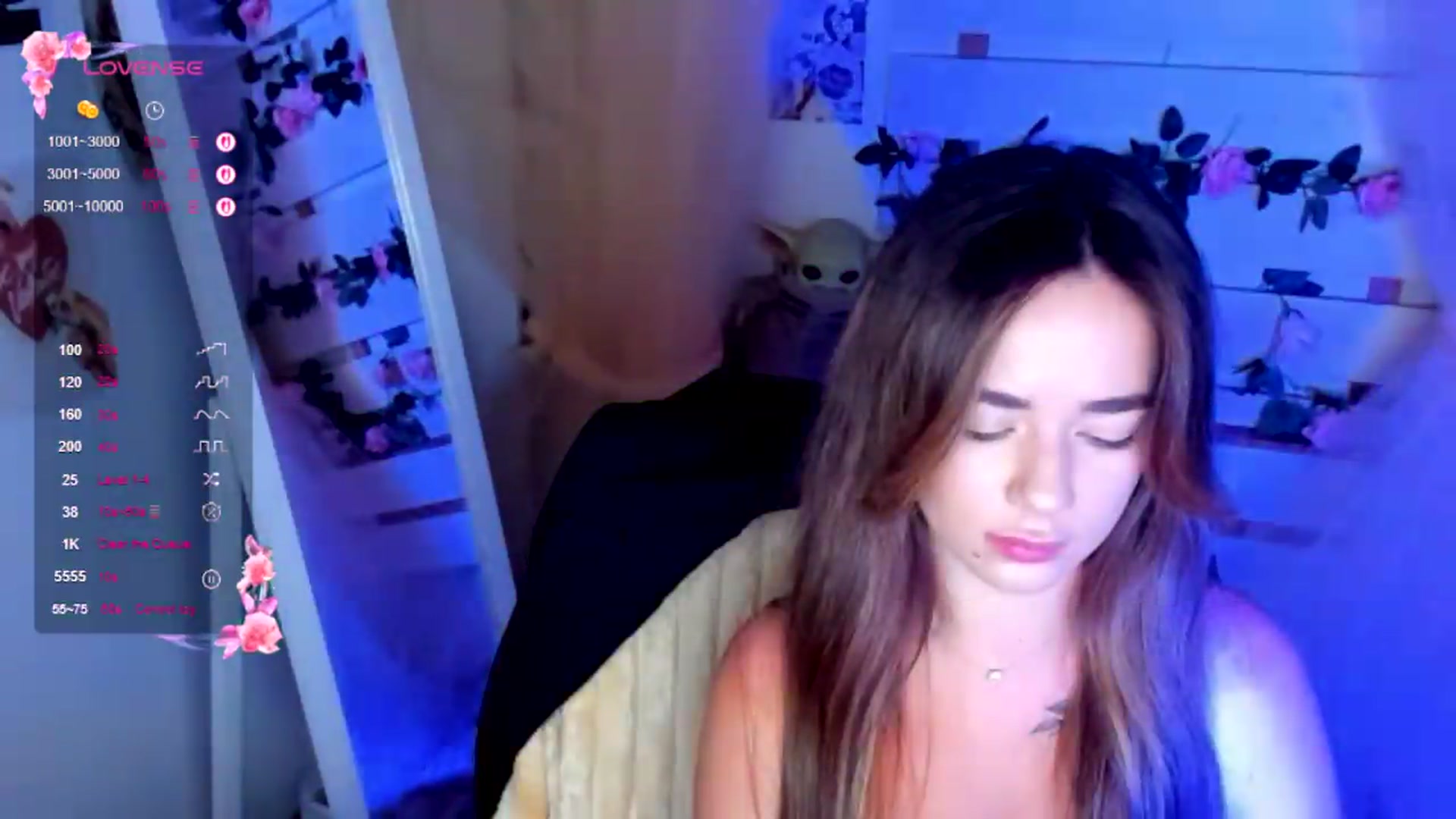Gallery image thumbnail from KiraLove's myfreecams stream on, 07/08/2026, 11:36 image 15 of 20