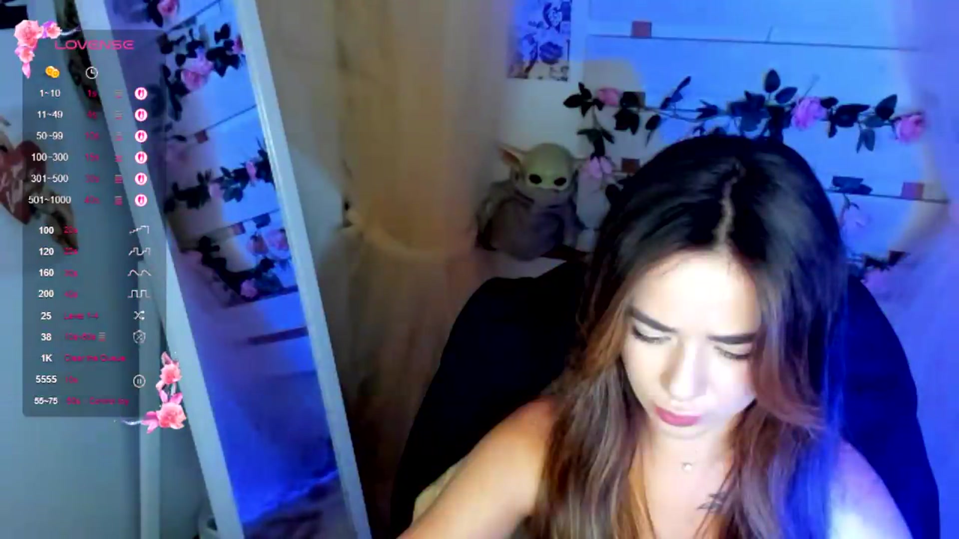 Gallery image thumbnail from KiraLove's myfreecams stream on, 07/08/2026, 11:36 image 4 of 20