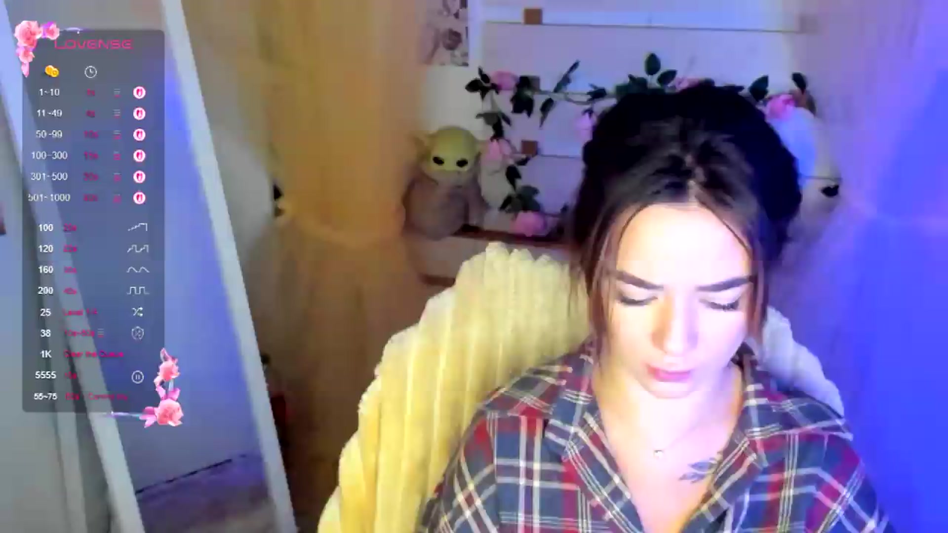 Gallery image thumbnail from KiraLove's myfreecams stream on, 07/10/2026, 09:48 image 1 of 20