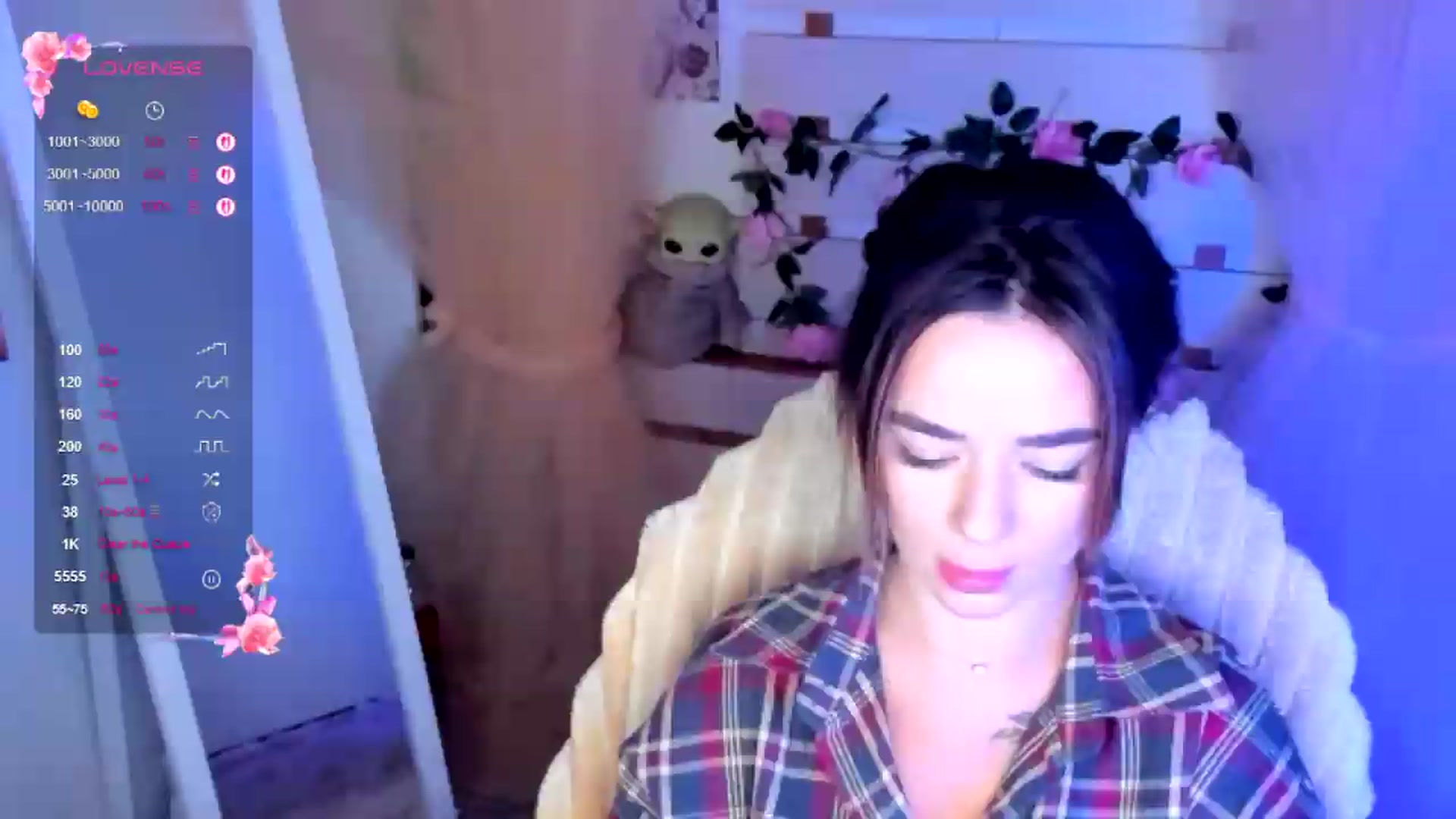 Gallery image thumbnail from KiraLove's myfreecams stream on, 07/10/2026, 09:48 image 14 of 20
