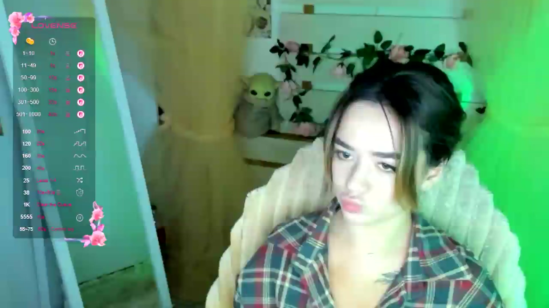 Gallery image thumbnail from KiraLove's myfreecams stream on, 07/10/2026, 09:48 image 13 of 20