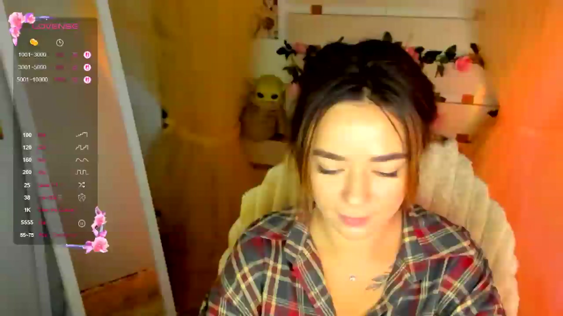 Gallery image thumbnail from KiraLove's myfreecams stream on, 07/10/2026, 09:48 image 16 of 20