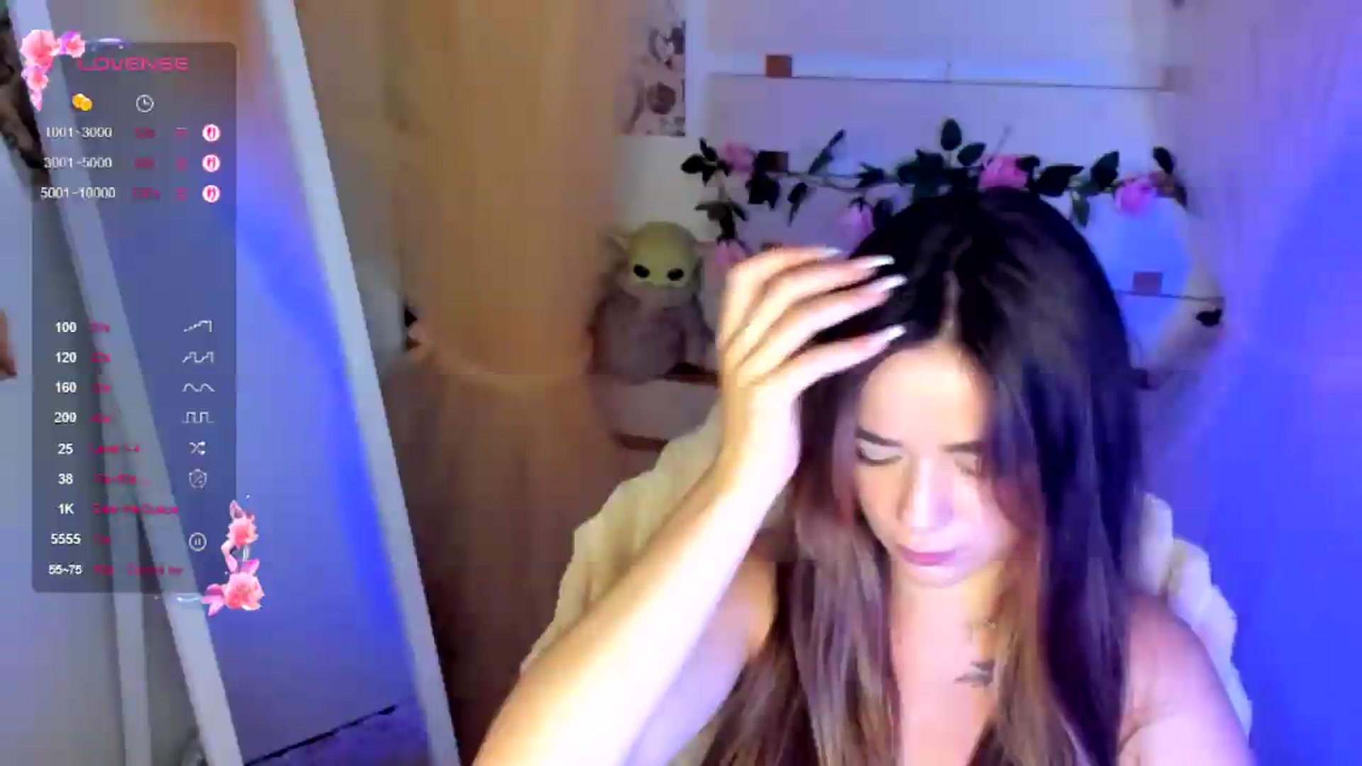 Gallery image thumbnail from KiraLove's myfreecams stream on, 07/17/2026, 07:55 image 6 of 20