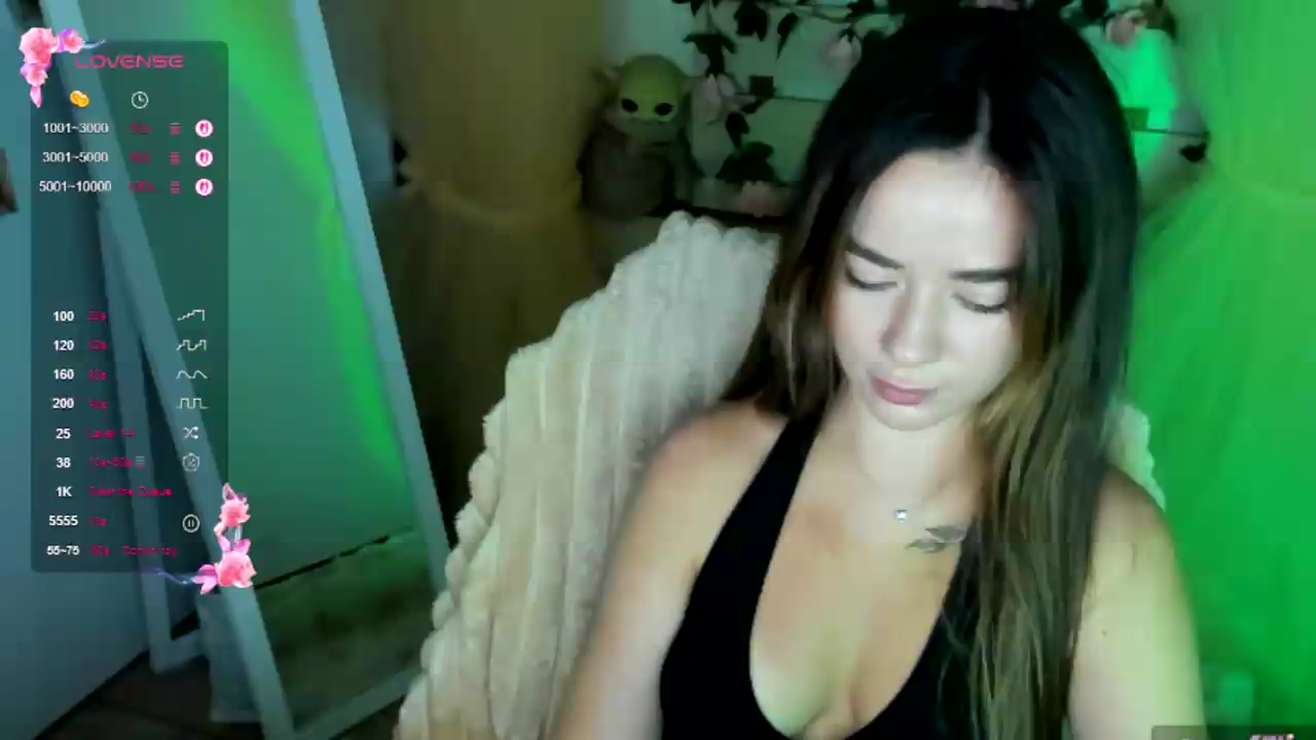 Gallery image thumbnail from KiraLove's myfreecams stream on, 07/17/2026, 09:28 image 7 of 20