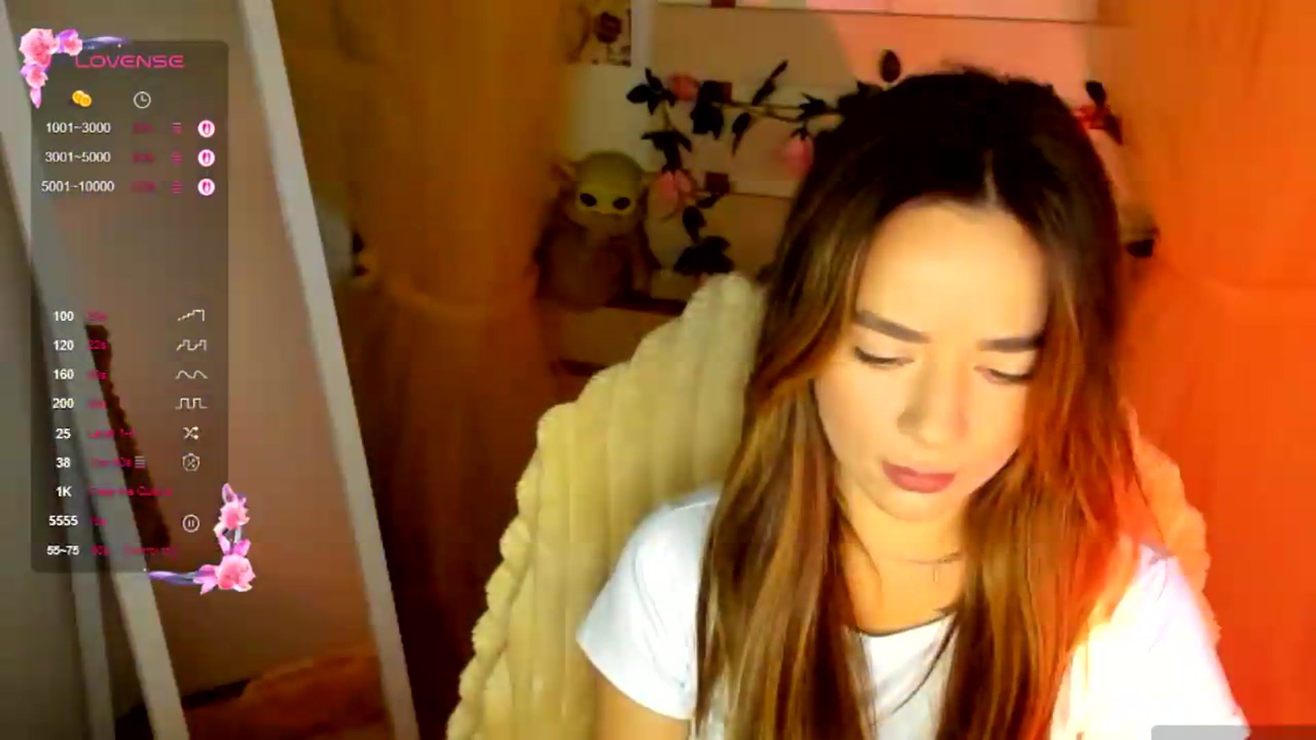 Gallery image thumbnail from KiraLove's myfreecams stream on, 07/20/2026, 07:17 image 12 of 20