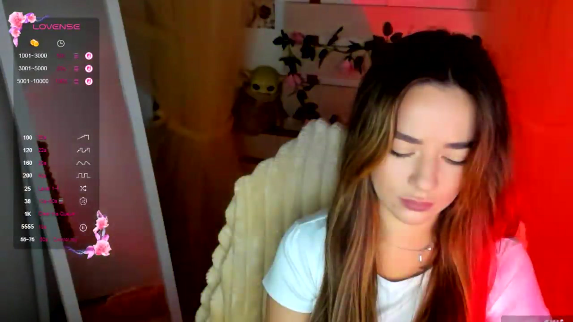 Gallery image thumbnail from KiraLove's myfreecams stream on, 07/20/2026, 07:17 image 11 of 20