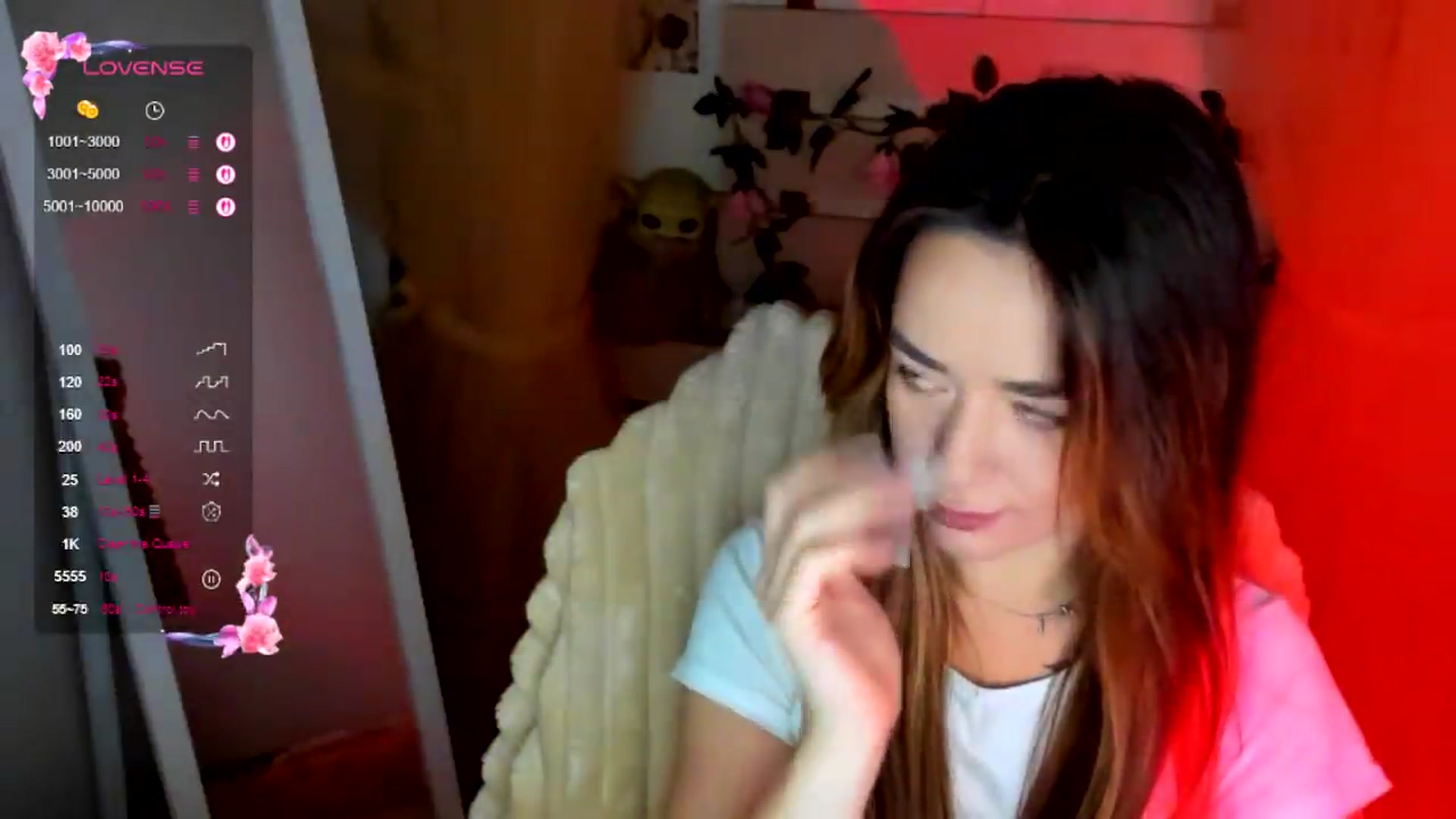 Gallery image thumbnail from KiraLove's myfreecams stream on, 07/20/2026, 07:17 image 6 of 20