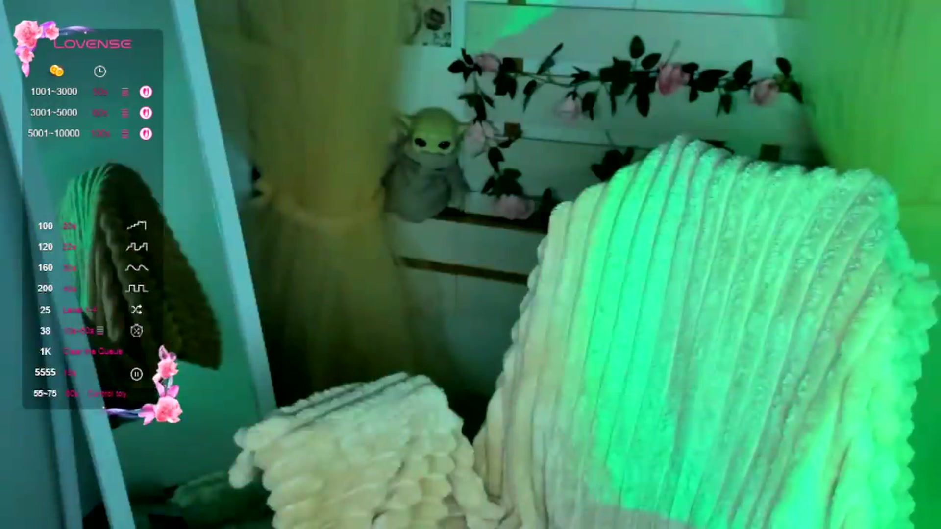 Gallery image thumbnail from KiraLove's myfreecams stream on, 07/20/2026, 07:17 image 14 of 20
