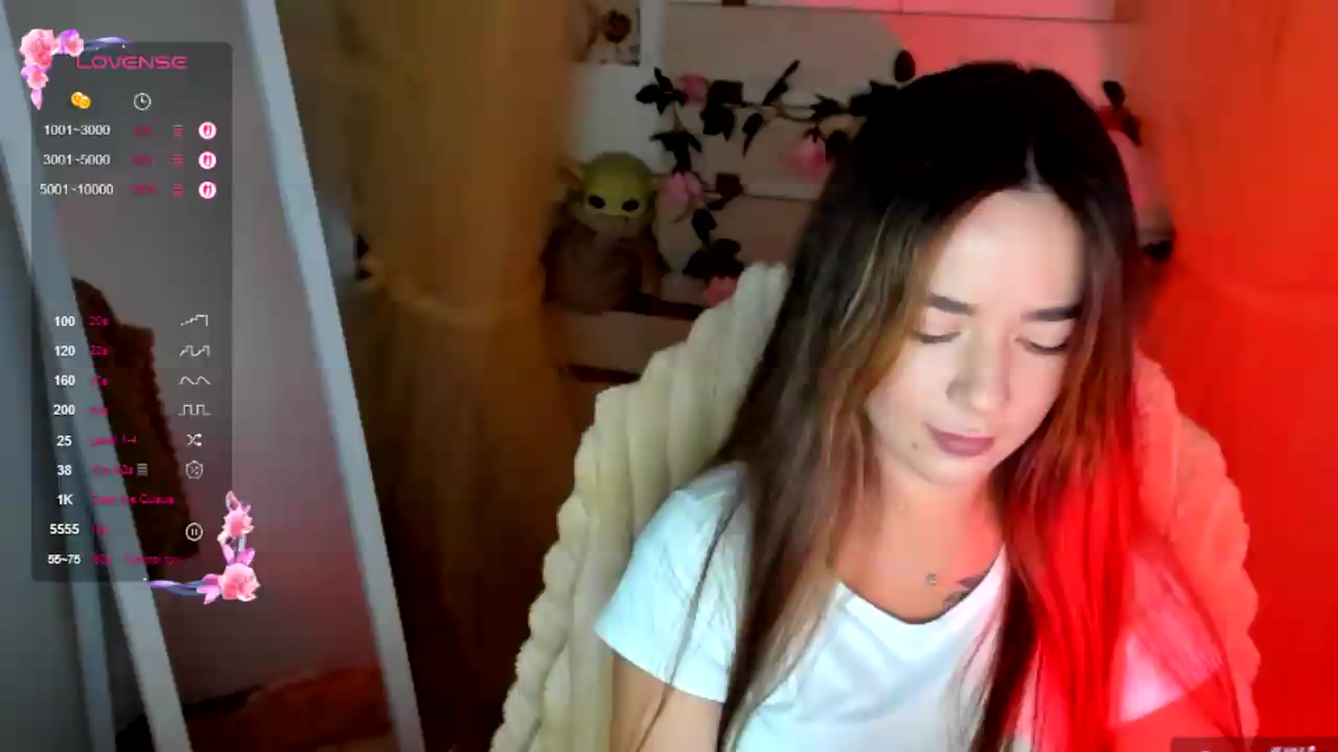 Gallery image thumbnail from KiraLove's myfreecams stream on, 07/20/2026, 09:53 image 11 of 20