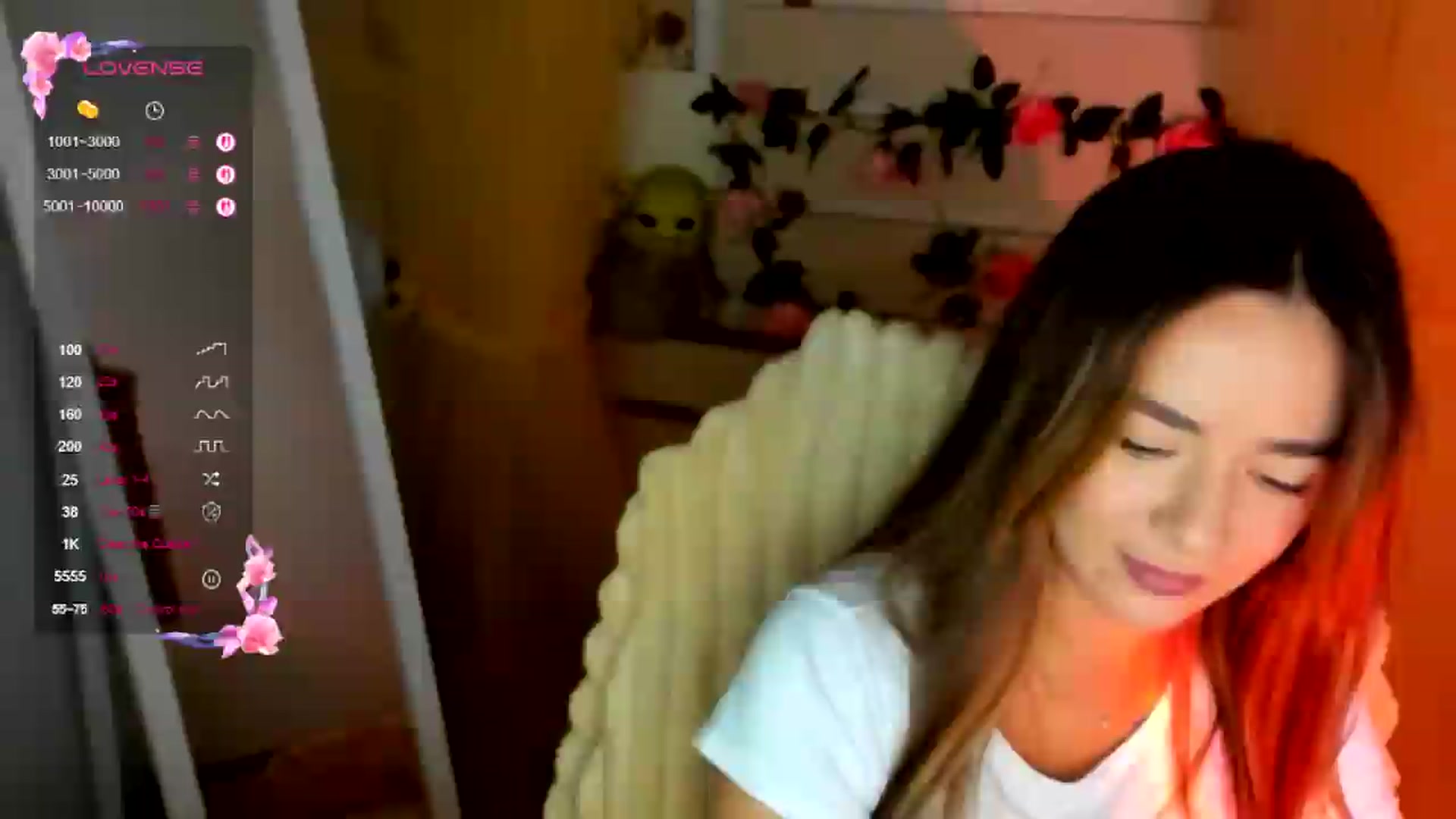 Gallery image thumbnail from KiraLove's myfreecams stream on, 07/20/2026, 09:53 image 17 of 20