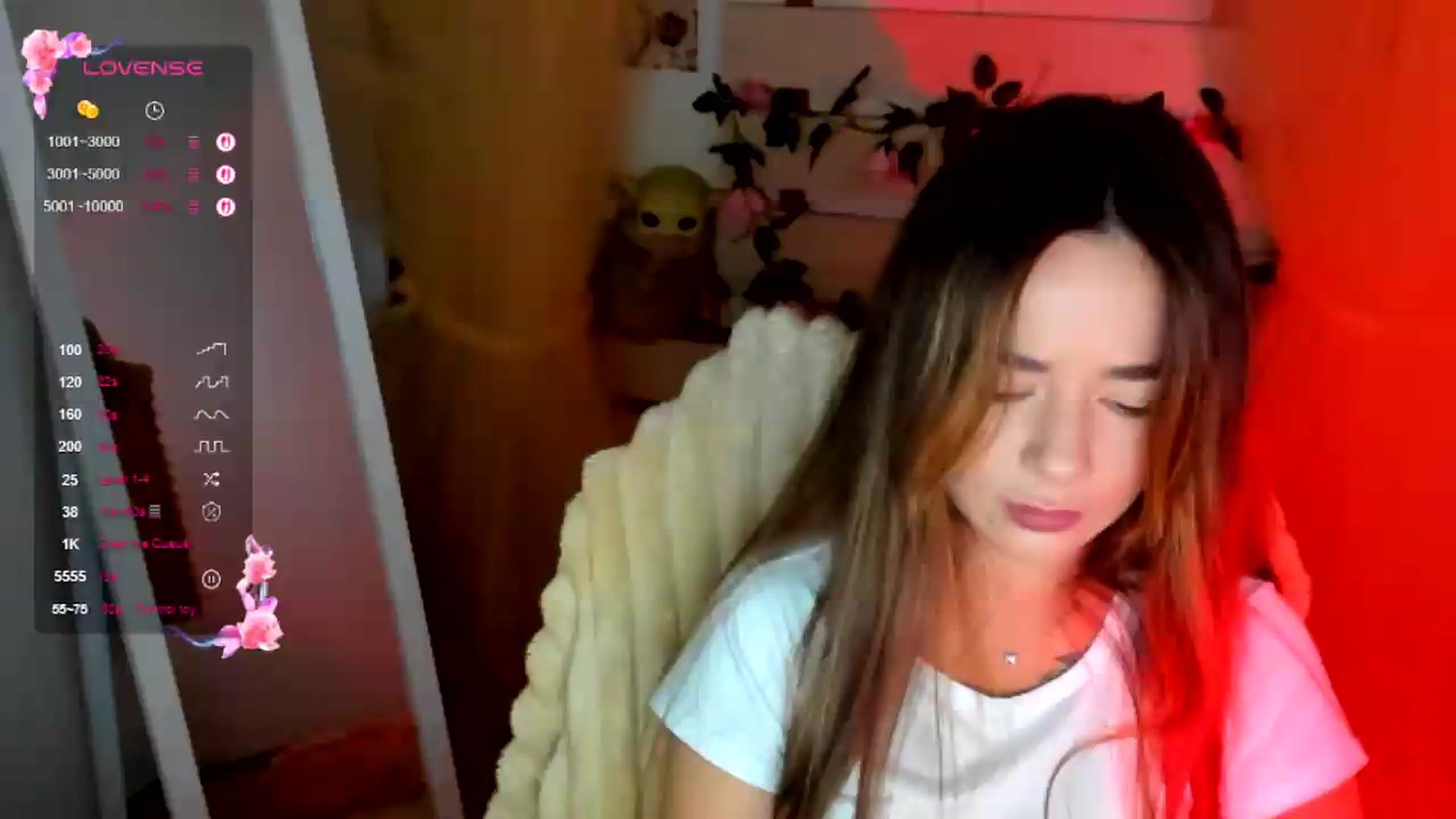 Gallery image thumbnail from KiraLove's myfreecams stream on, 07/20/2026, 09:53 image 6 of 20
