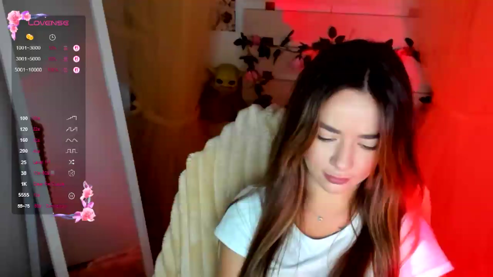 Gallery image thumbnail from KiraLove's myfreecams stream on, 07/20/2026, 10:25 image 9 of 20