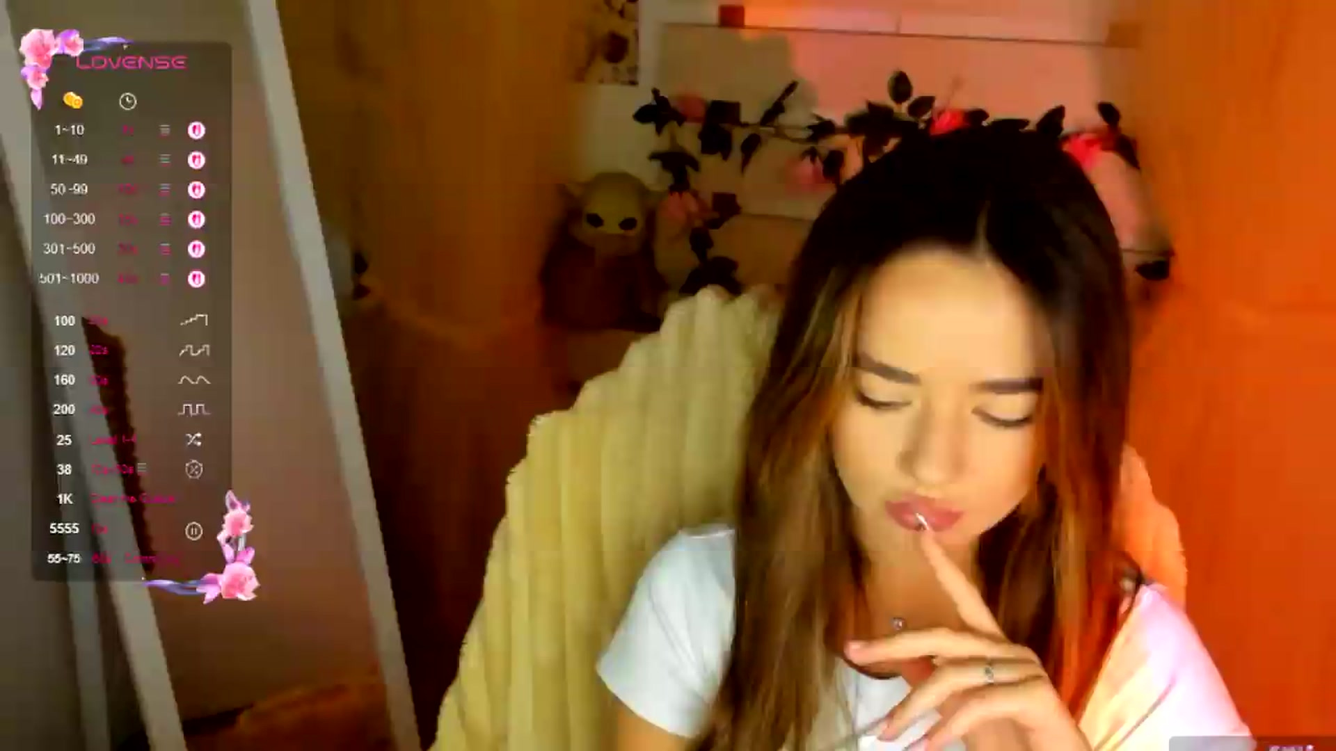 Gallery image thumbnail from KiraLove's myfreecams stream on, 07/20/2026, 10:25 image 20 of 20