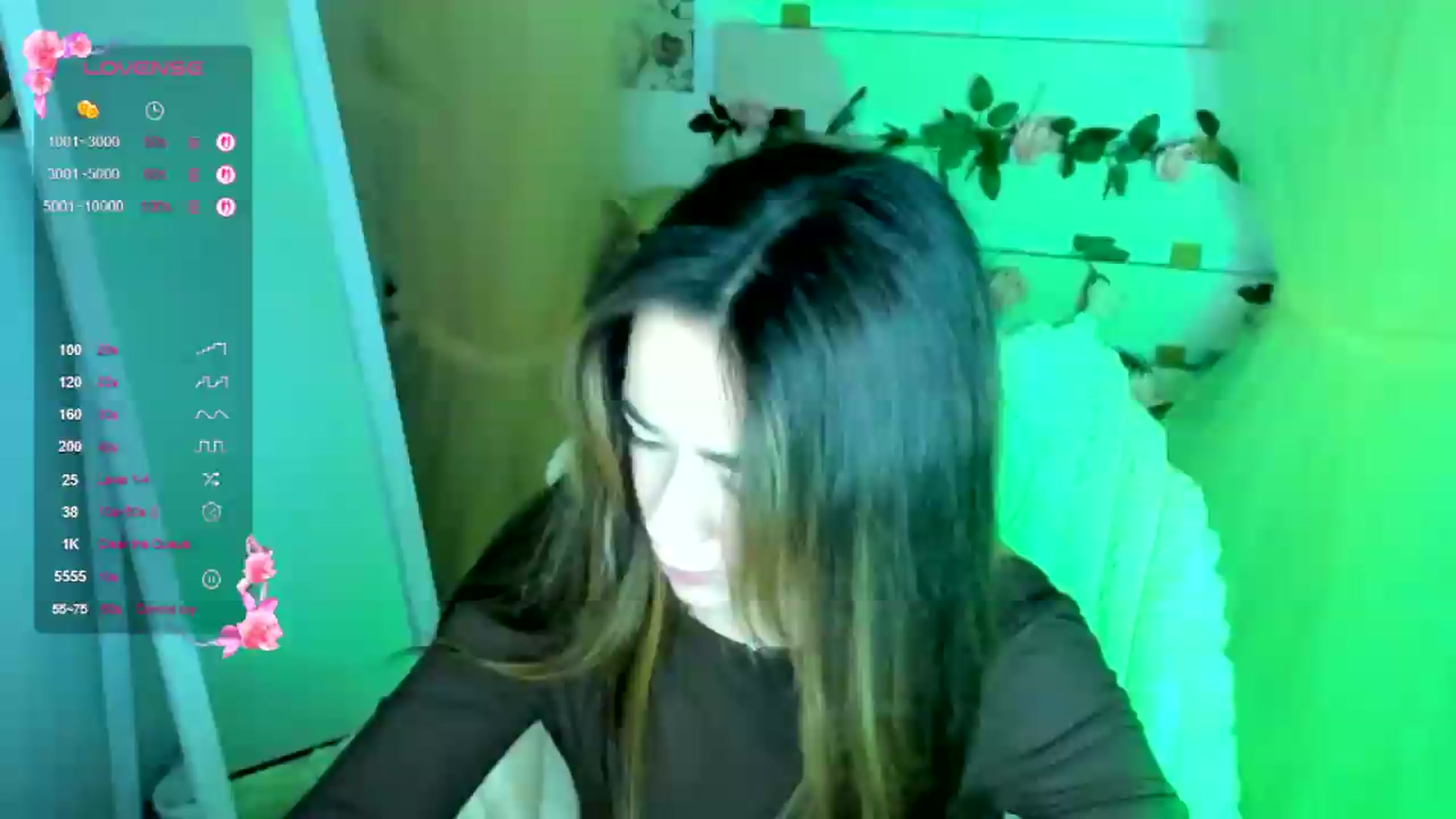 Gallery image thumbnail from KiraLove's myfreecams stream on, 07/21/2026, 10:25 image 17 of 20