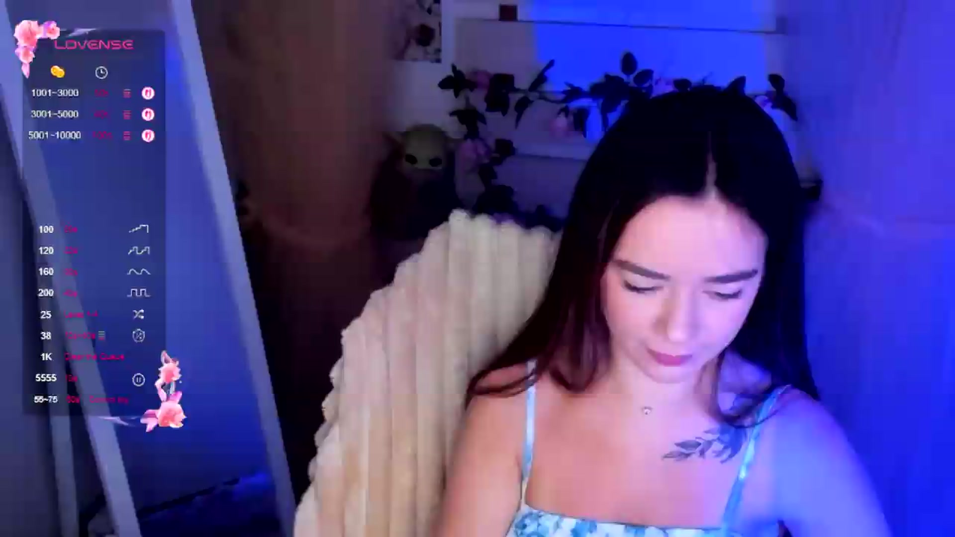 Gallery image thumbnail from KiraLove's myfreecams stream on, 07/22/2026, 07:07 image 10 of 20