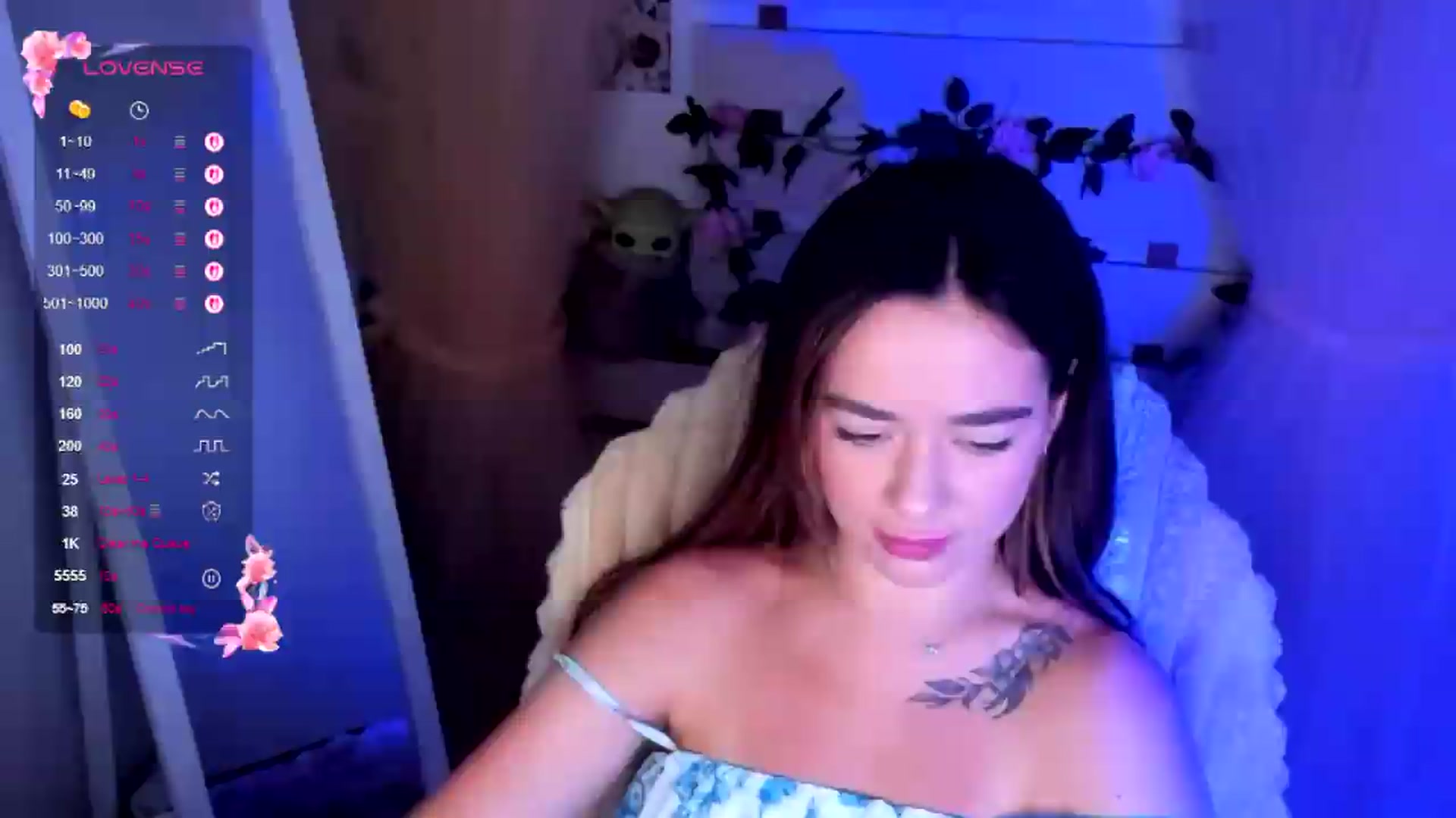 Gallery image thumbnail from KiraLove's myfreecams stream on, 07/22/2026, 10:48 image 11 of 20