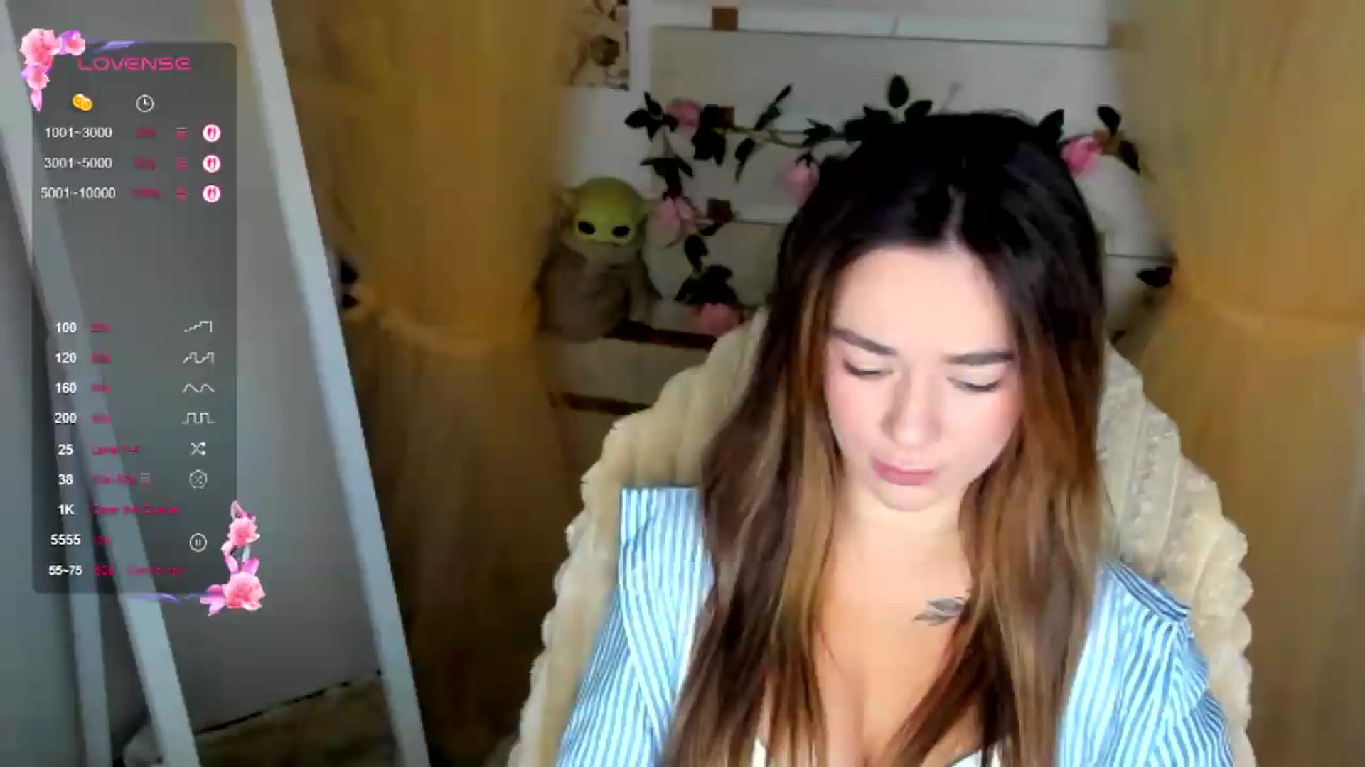 Gallery image thumbnail from KiraLove's myfreecams stream on, 07/23/2026, 06:30 image 2 of 20