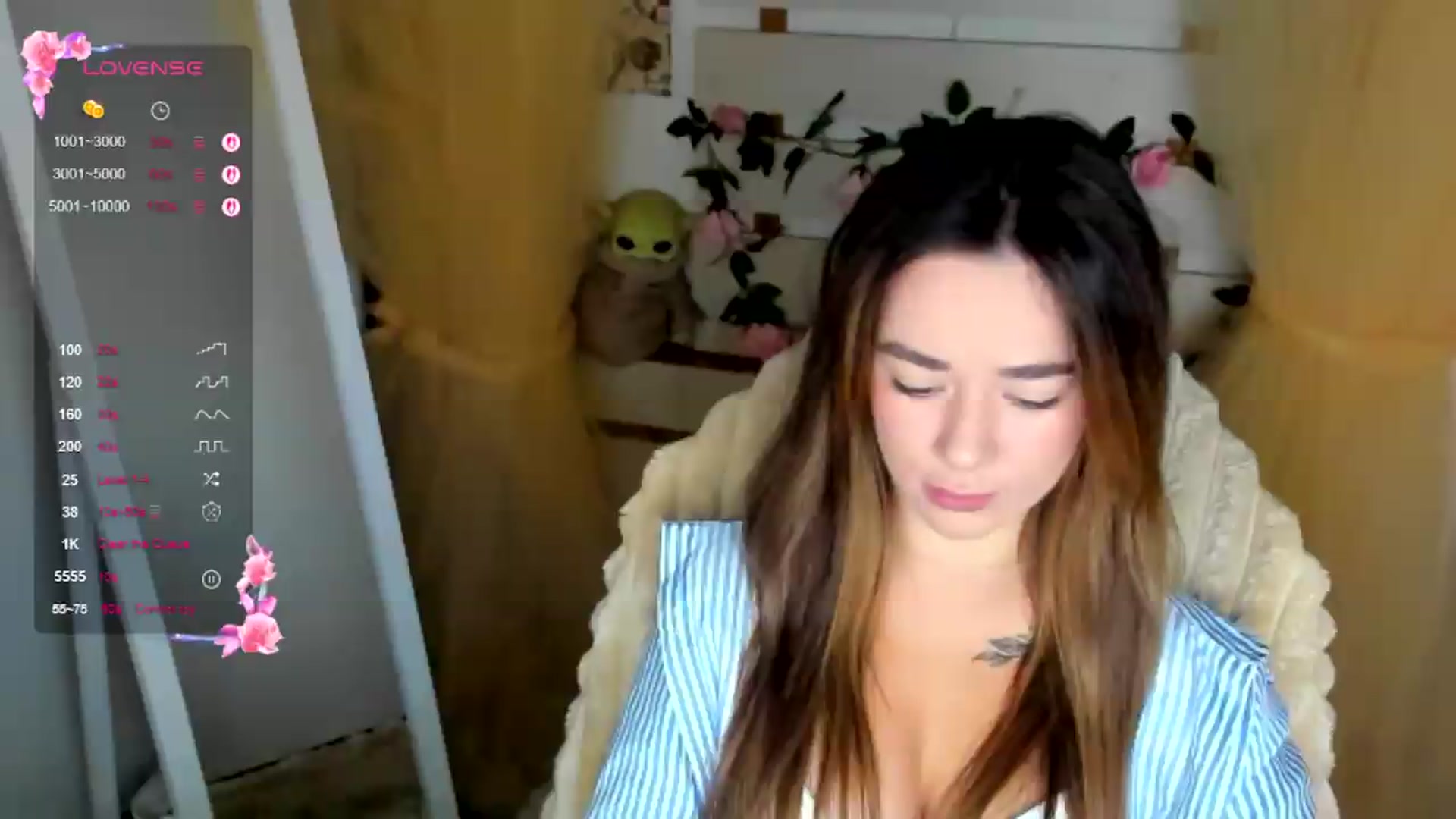 Gallery image thumbnail from KiraLove's myfreecams stream on, 07/23/2026, 06:30 image 1 of 20