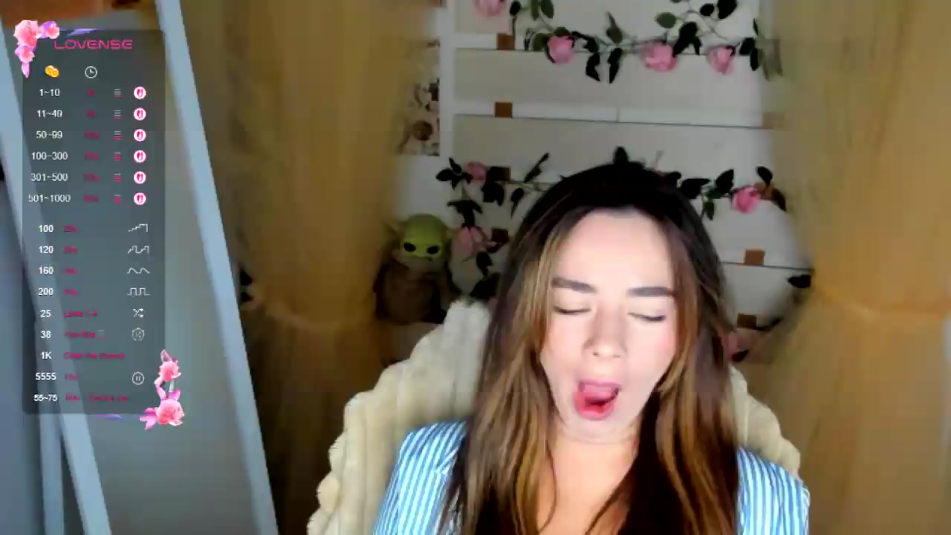 Gallery image thumbnail from KiraLove's myfreecams stream on, 07/23/2026, 07:56 image 3 of 20