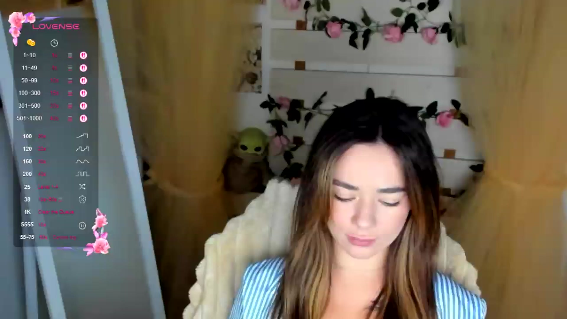 Gallery image thumbnail from KiraLove's myfreecams stream on, 07/23/2026, 07:56 image 2 of 20
