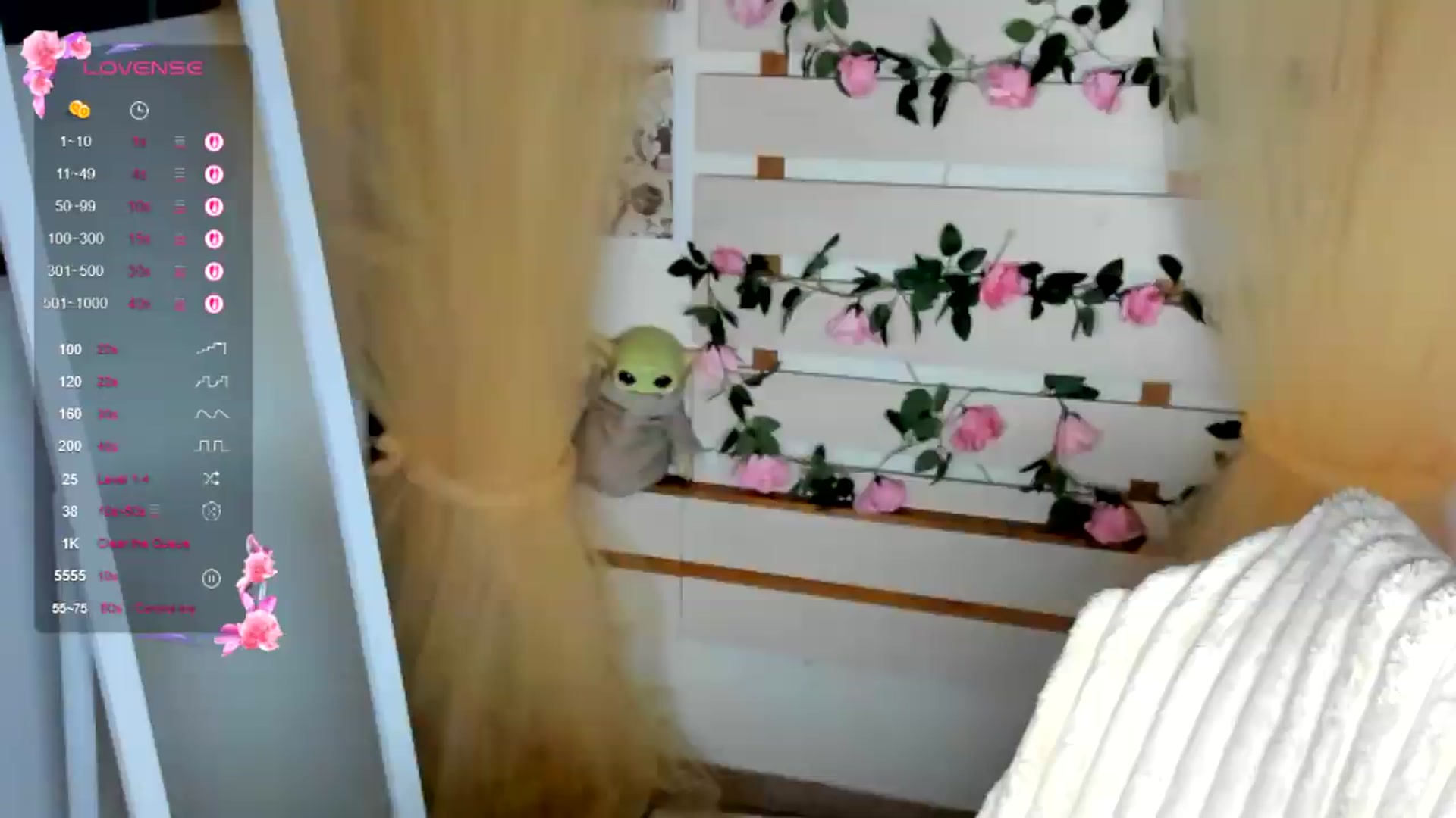 Gallery image thumbnail from KiraLove's myfreecams stream on, 07/23/2026, 07:56 image 6 of 20
