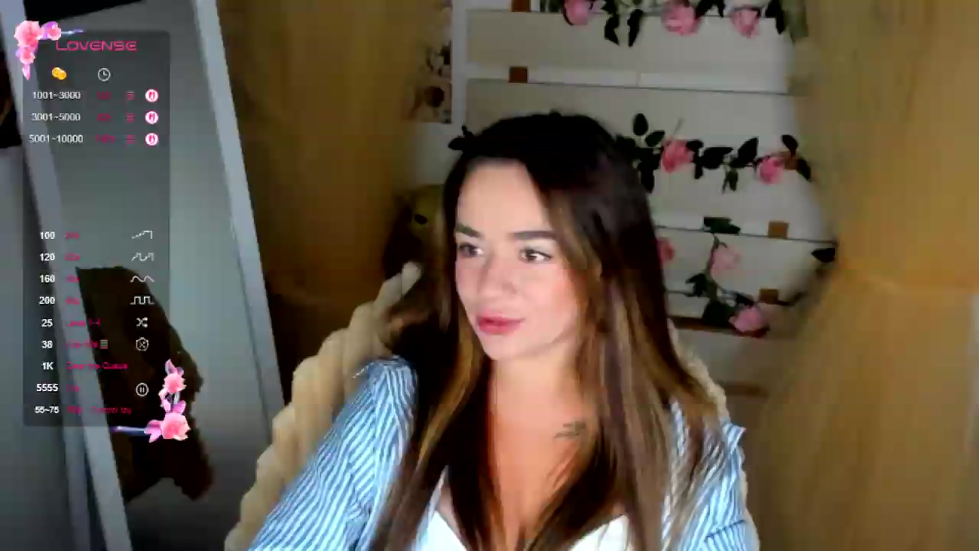 Gallery image thumbnail from KiraLove's myfreecams stream on, 07/23/2026, 10:30 image 2 of 20