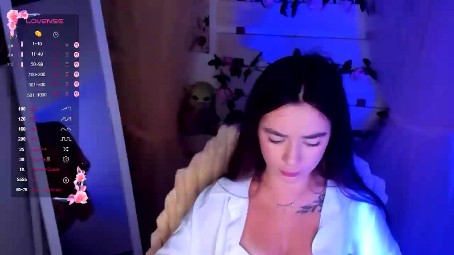 Gallery image thumbnail from KiraLove's myfreecams stream on, 07/24/2026, 09:46 image 10 of 20