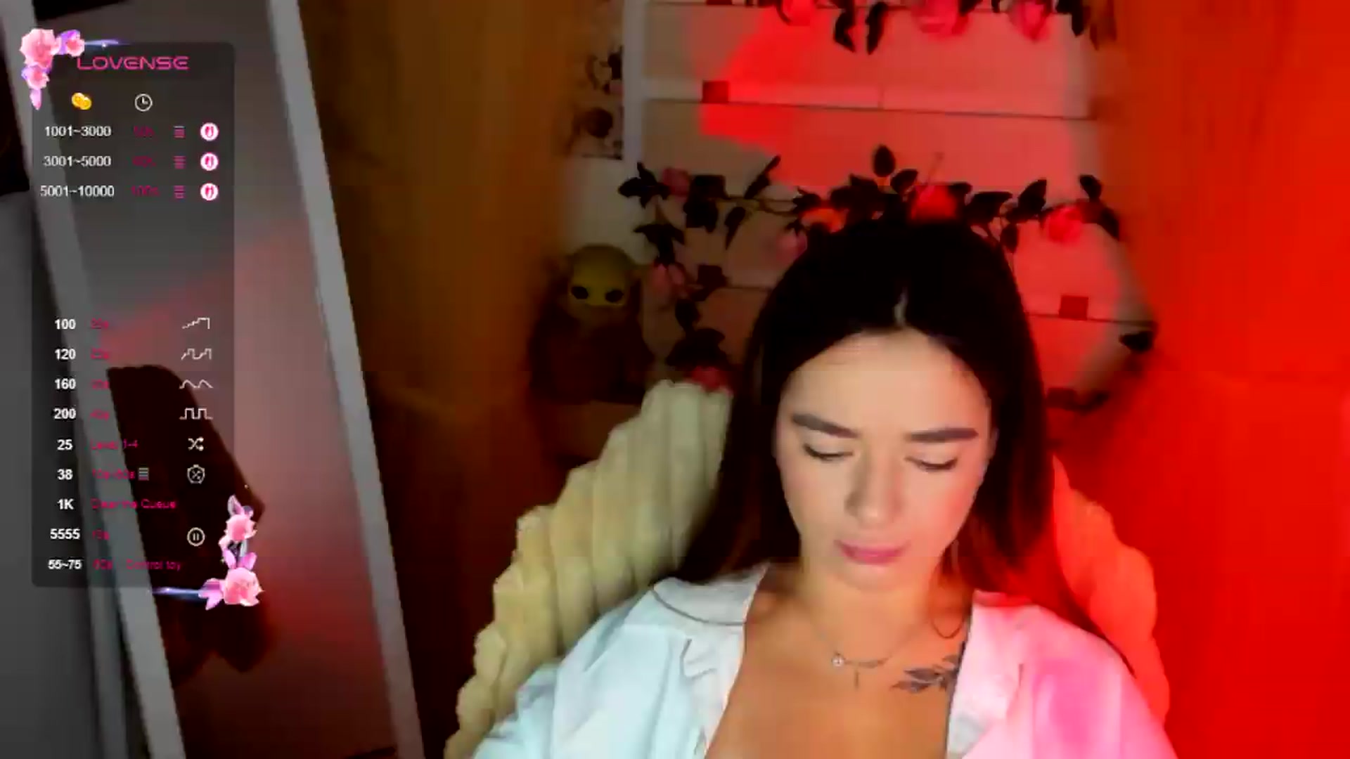 Gallery image thumbnail from KiraLove's myfreecams stream on, 07/24/2026, 09:46 image 2 of 20