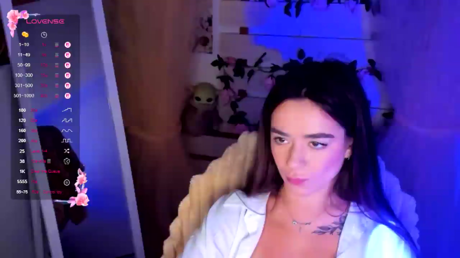 Gallery image thumbnail from KiraLove's myfreecams stream on, 07/24/2026, 09:46 image 16 of 20